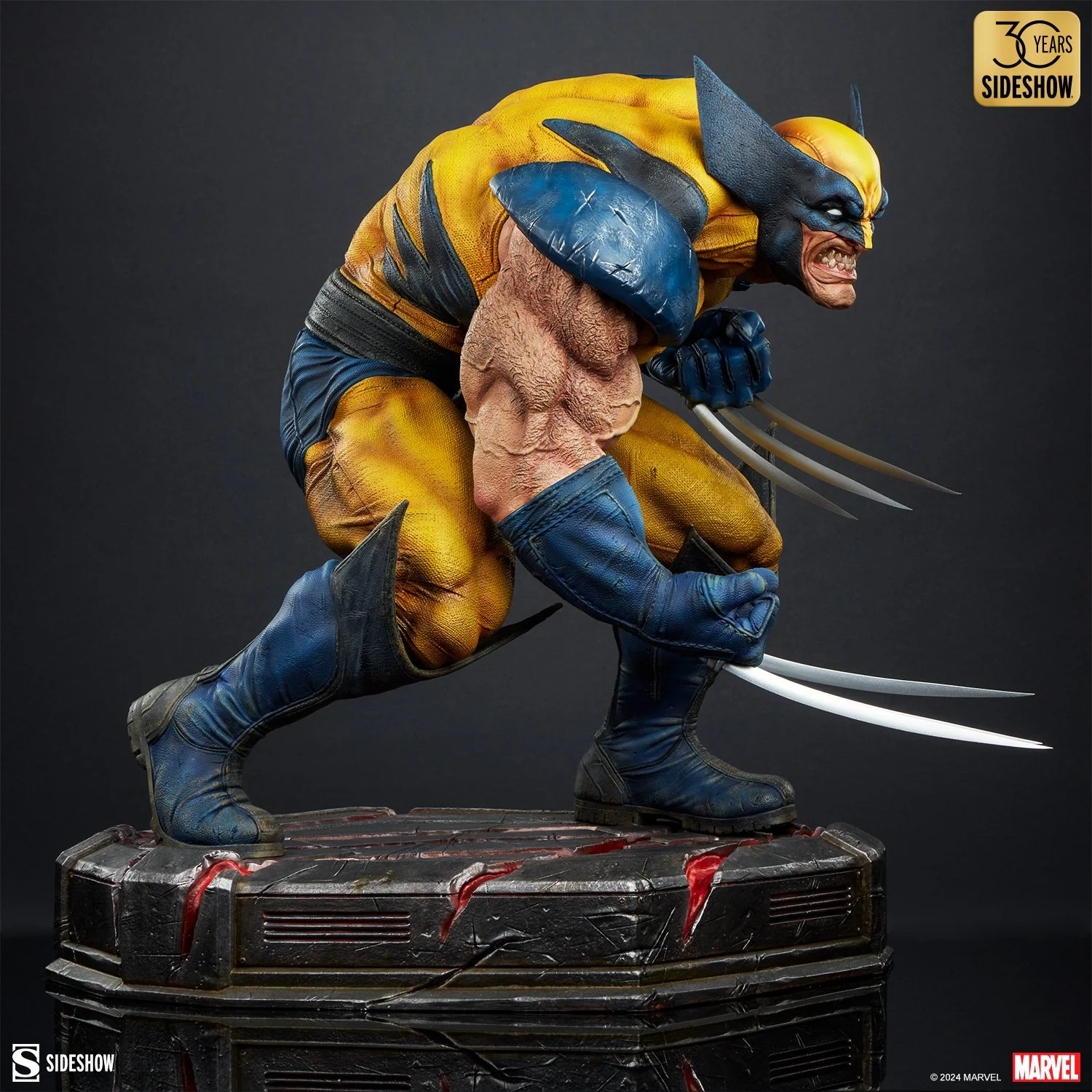 Wolverine-Berserker-Rage-Marvel-Statue-by-Sideshow-facing-right.jpg