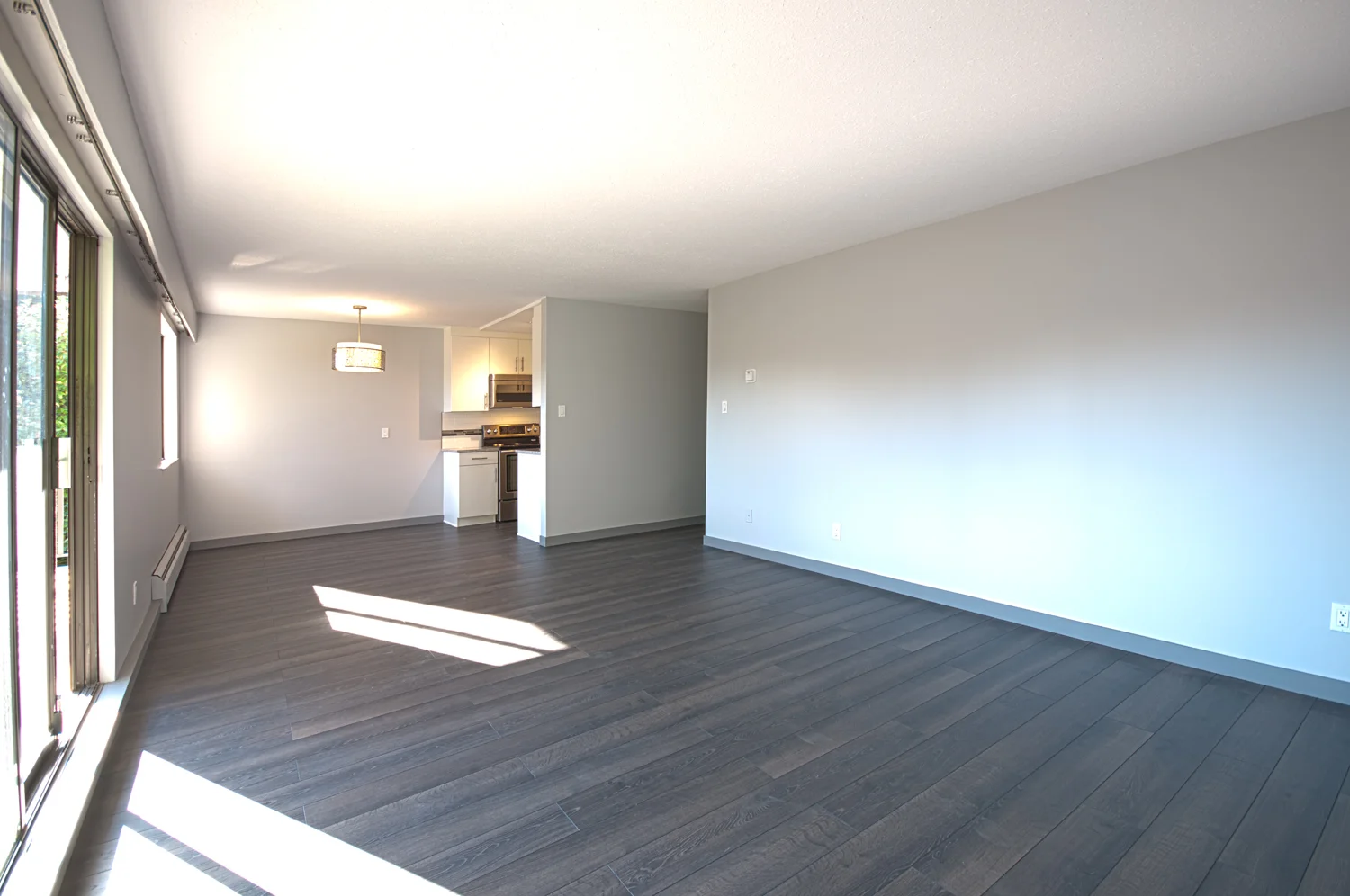living rm nw.jpg
