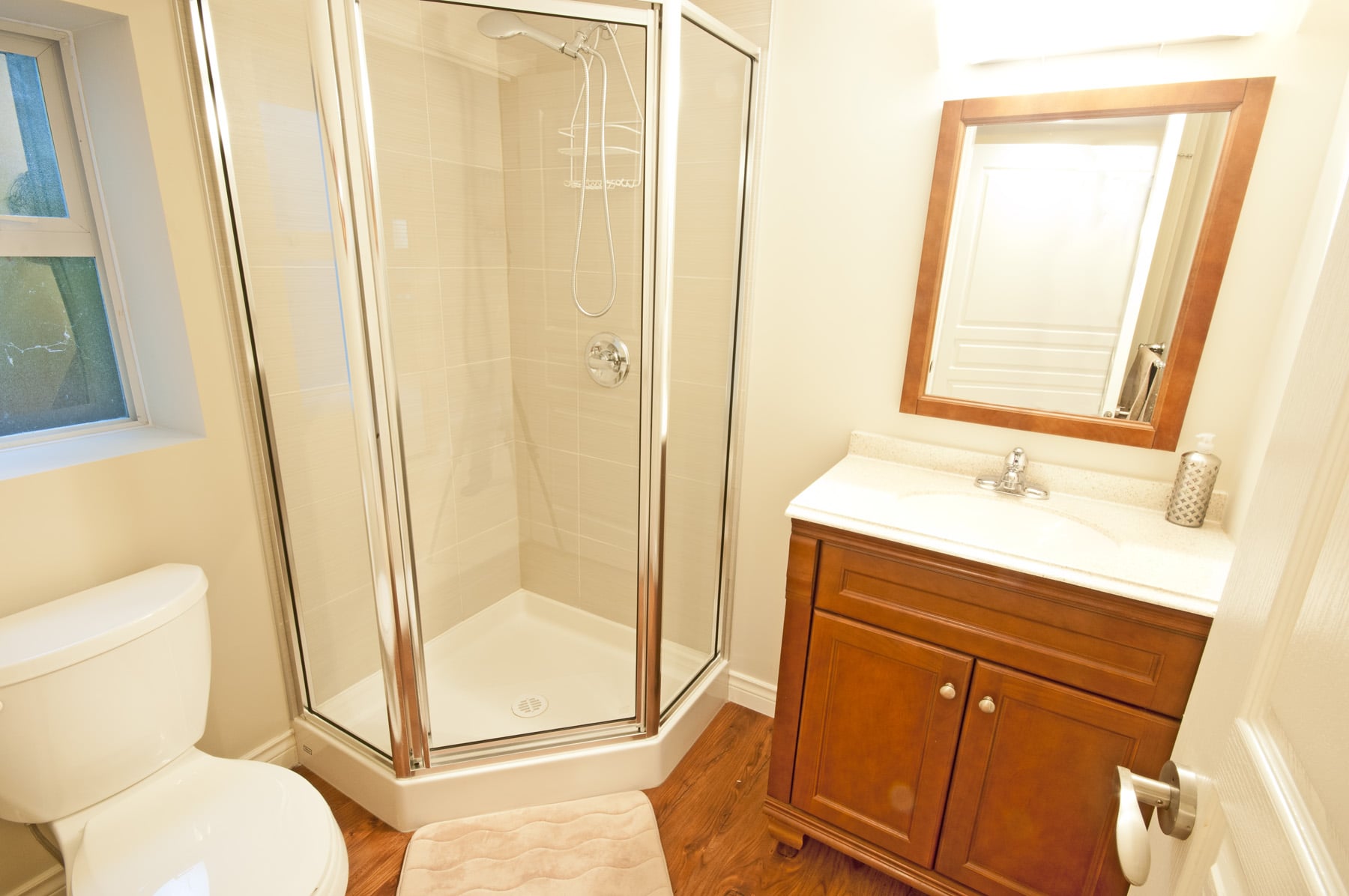 _DSC0081 downstairs br.jpg