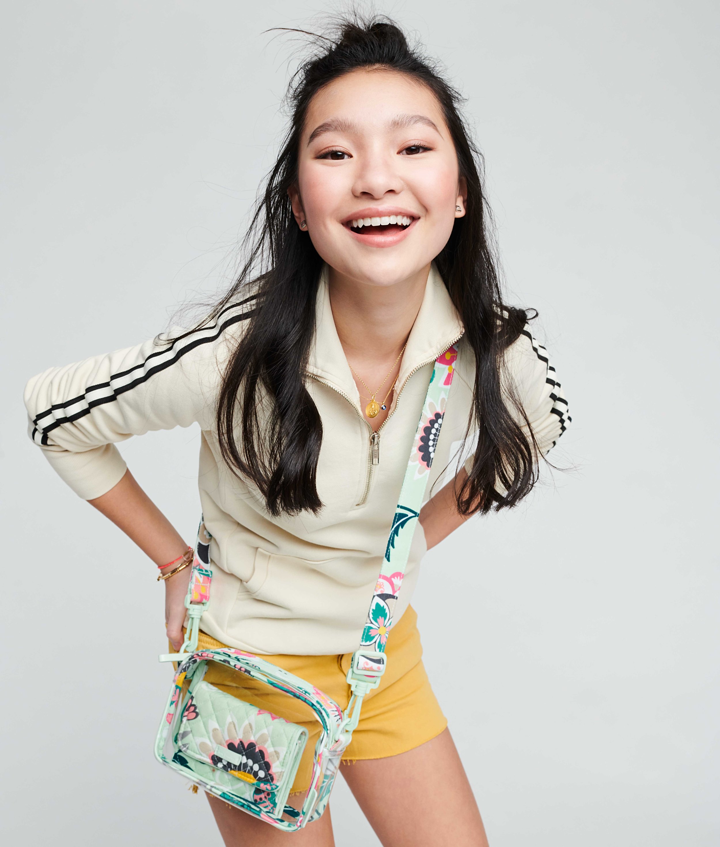 M19_ClearlyColorful_LgBP-StadiumCrossBdy_Collegiate_4656.jpg