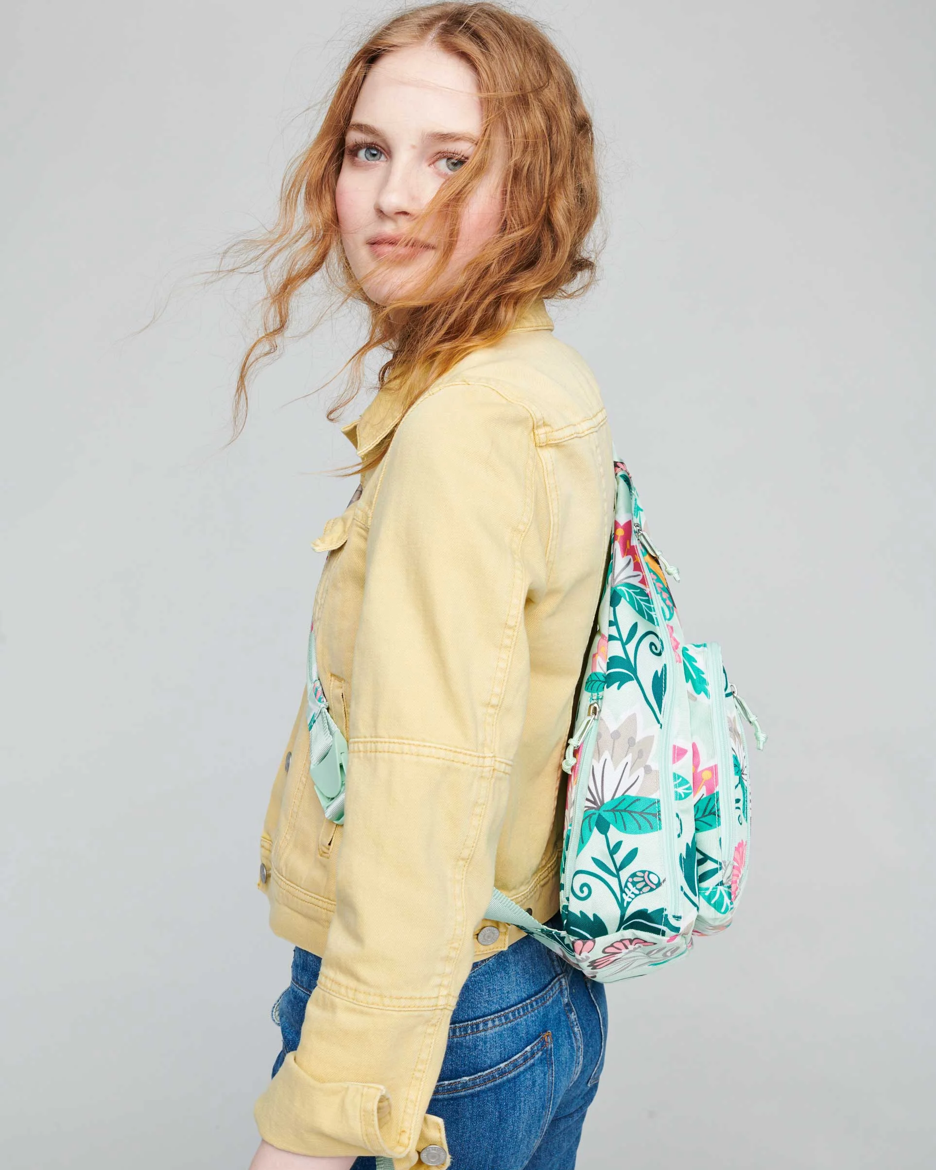 M19_IC-SmBP_LU-SlingBP_Mint_Collegiate_4863.jpg