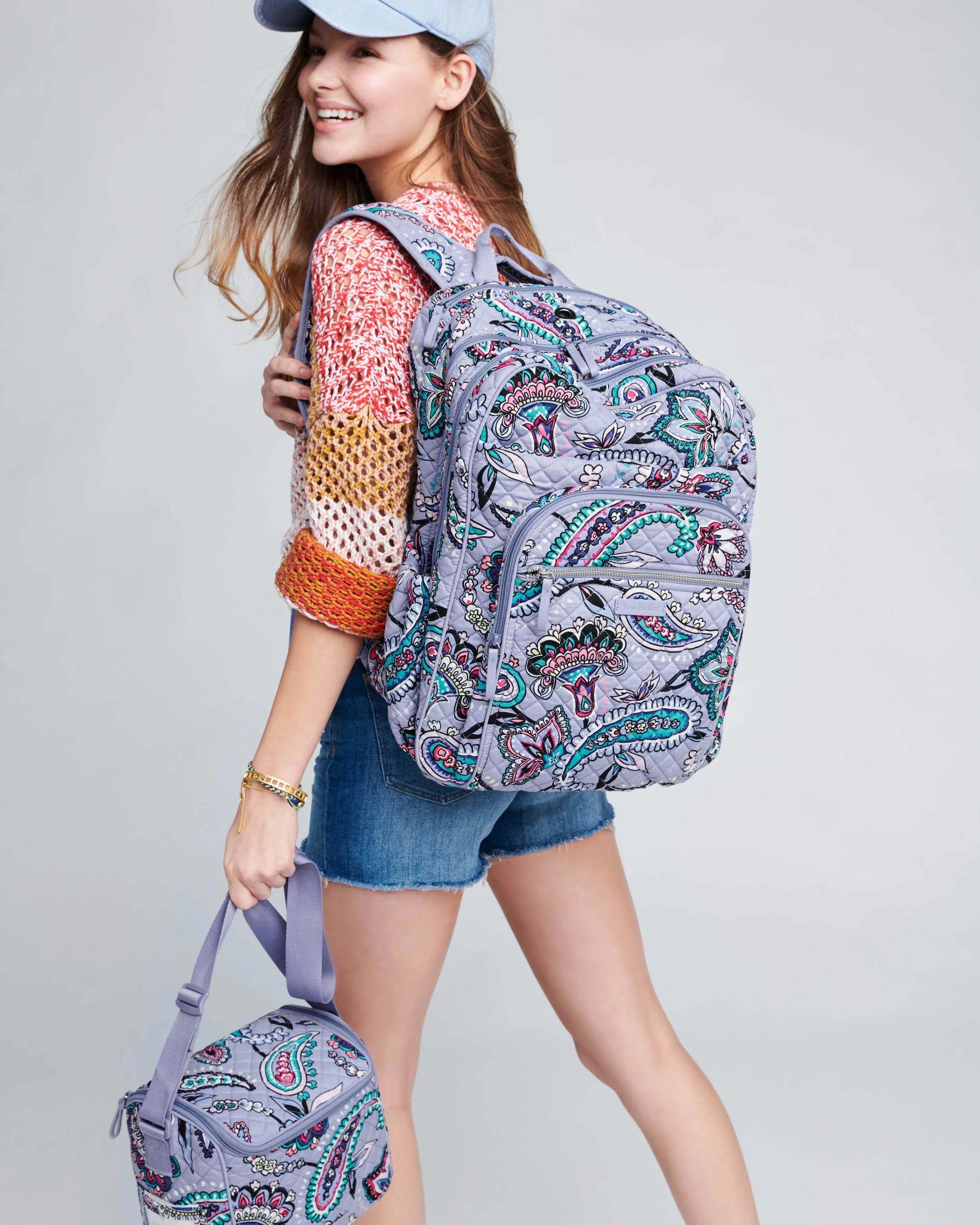M19_IC-XLCampusBP_IC-StayCooler_Collegiate_0760.jpg