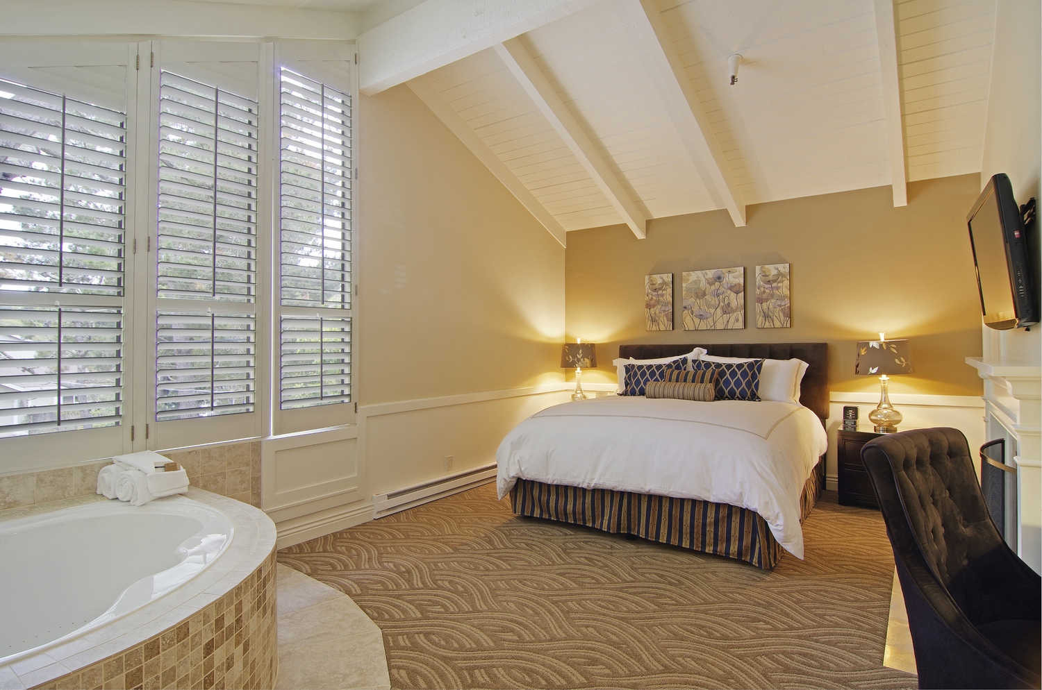 CarriageHouseInn2013-3.jpg