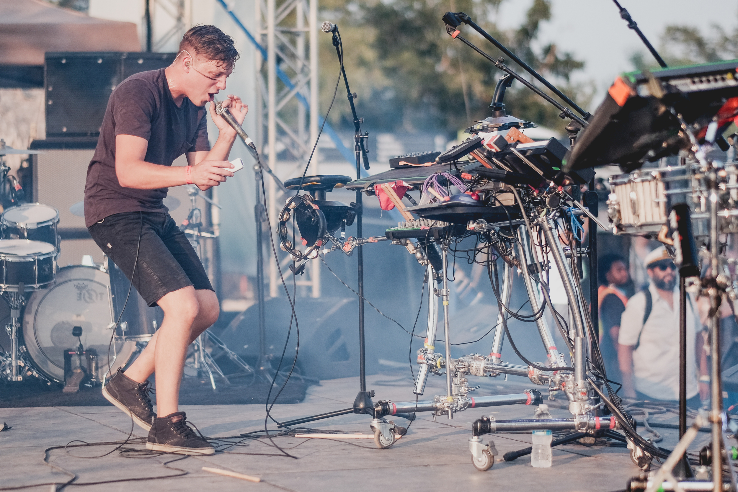 08312015_ROBERTDELONG_floatfest-6.jpg