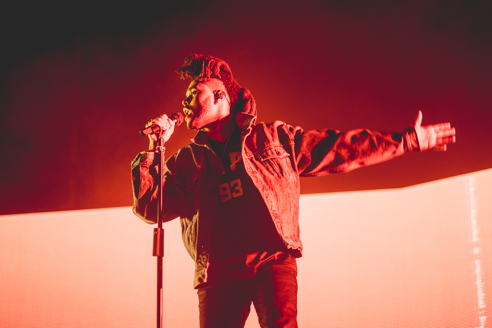 10042015_THEWEEKND-1.jpg