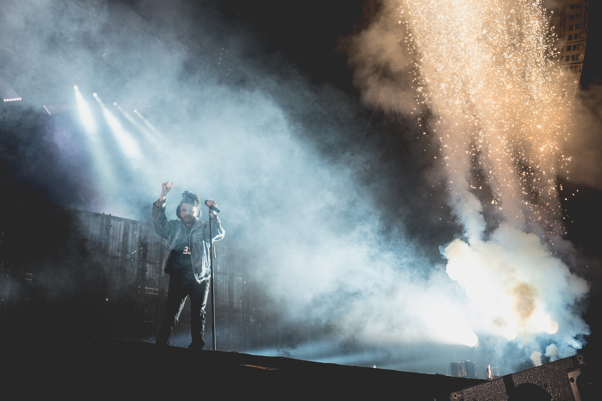 10042015_THEWEEKND-5.jpg