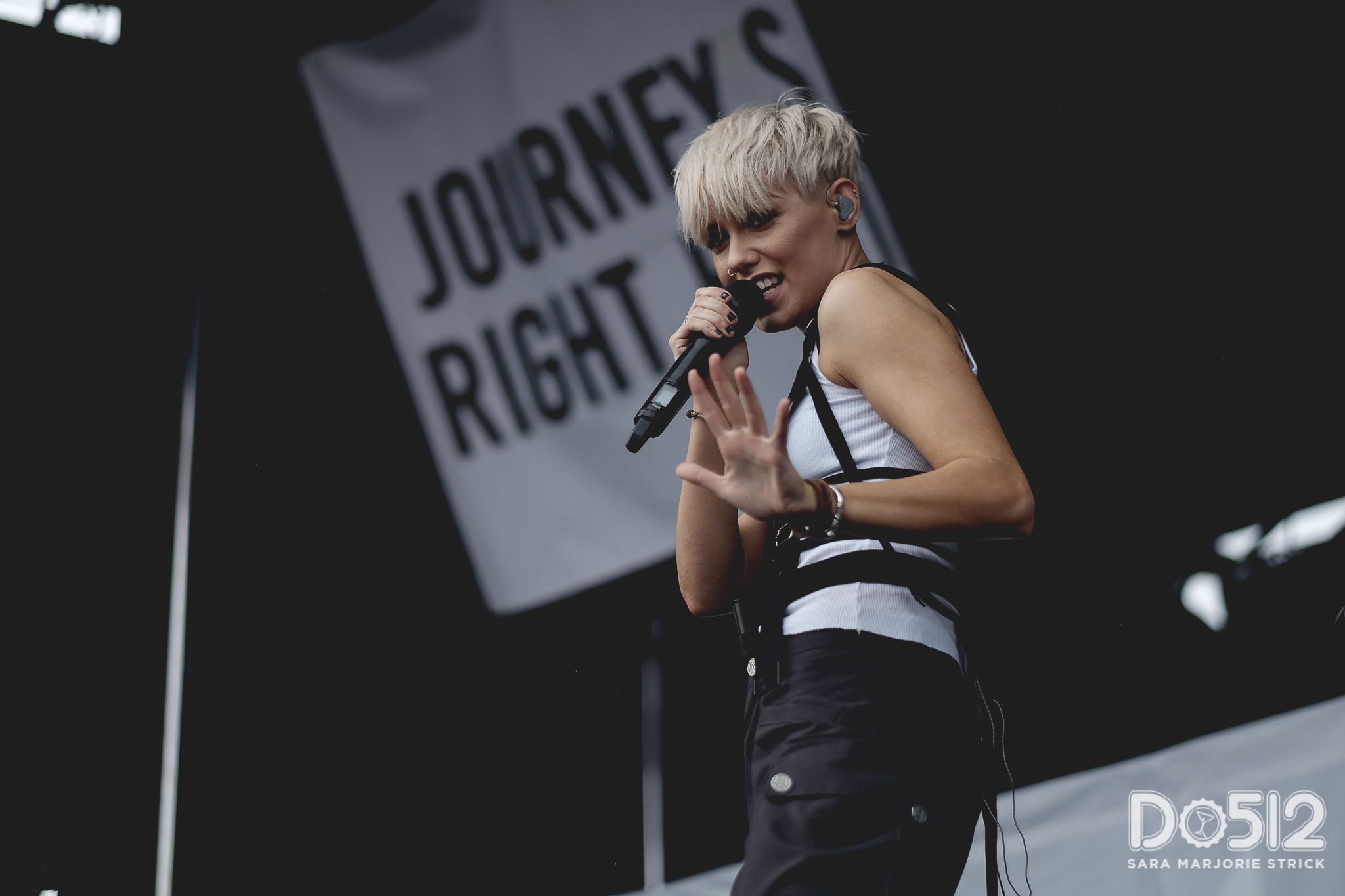 06252016_WARPEDTOUR_SANANTONIO_SARAMARJORIESTRICK_TONIGHTALIVE20150912_01.jpg