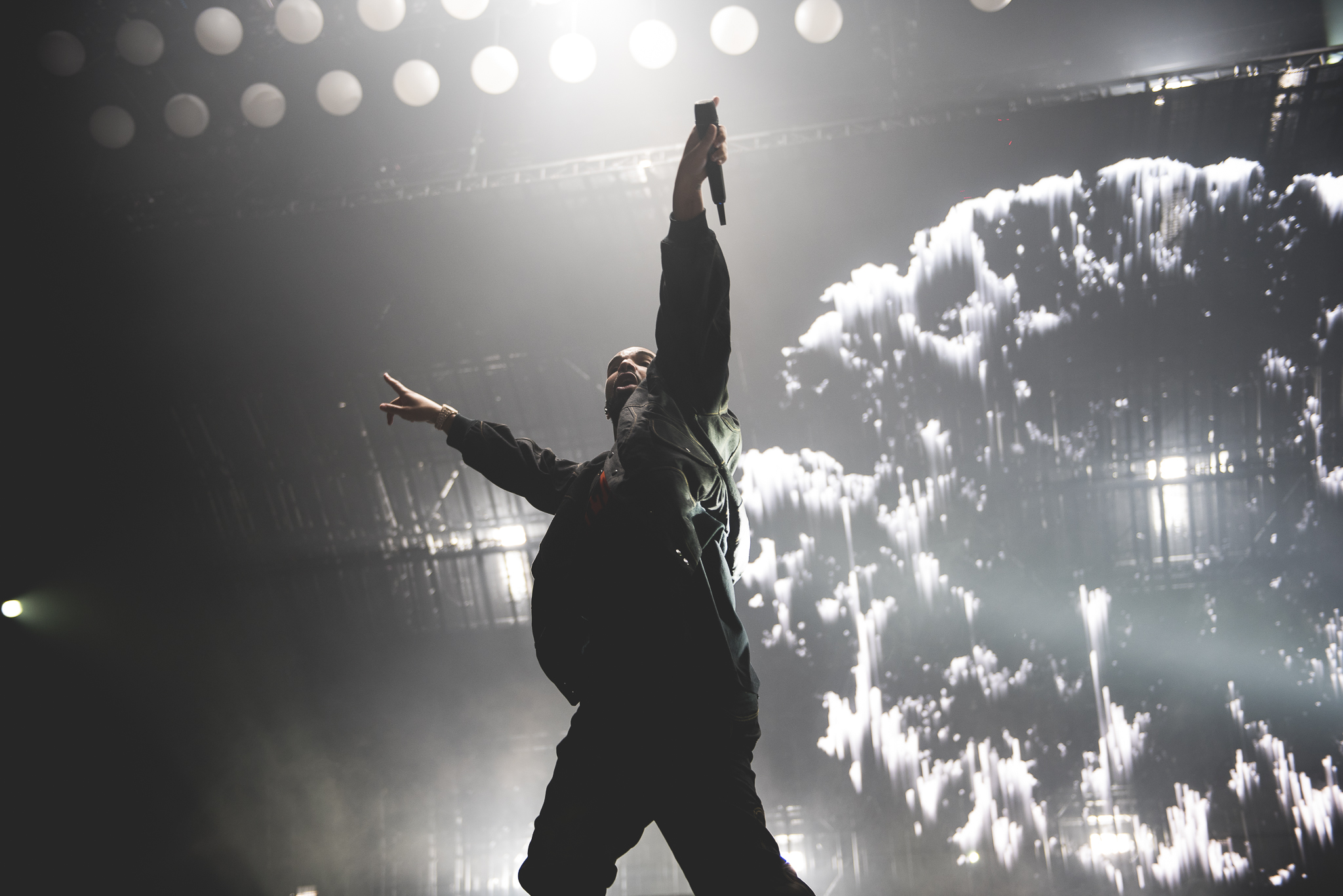 07212016_drake_erwincenter_saramarjoriestrick20160720_0007.jpg