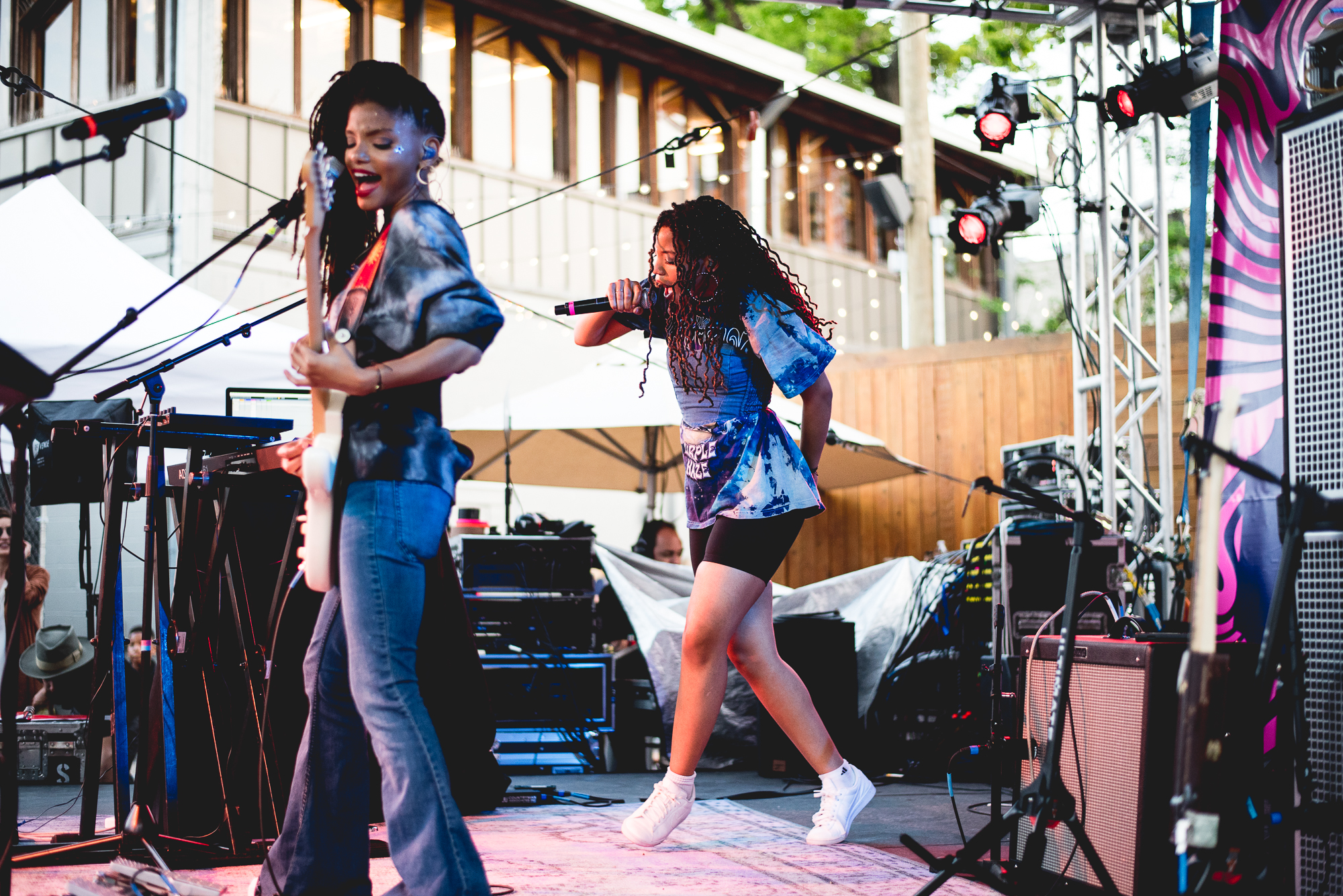 SXSW_UO_CHLOEANDHALLE_SARAMARJORIESTRICK-45.jpg