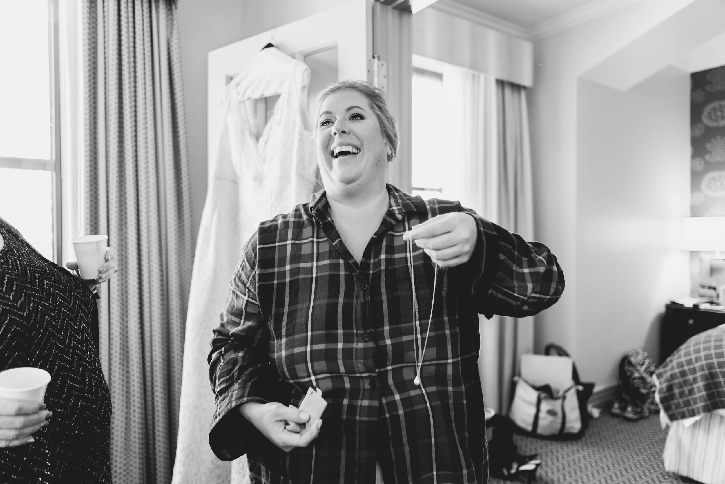 justin_beth-getting-ready29.jpg