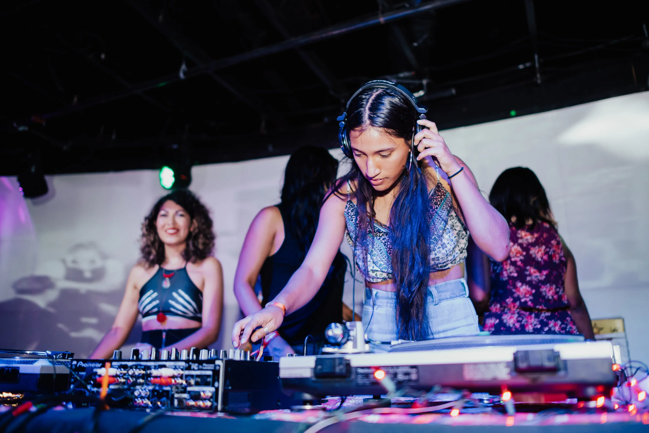 saramarjoriestrick-babesfest-CHULITAVINYLCLUB01.jpg