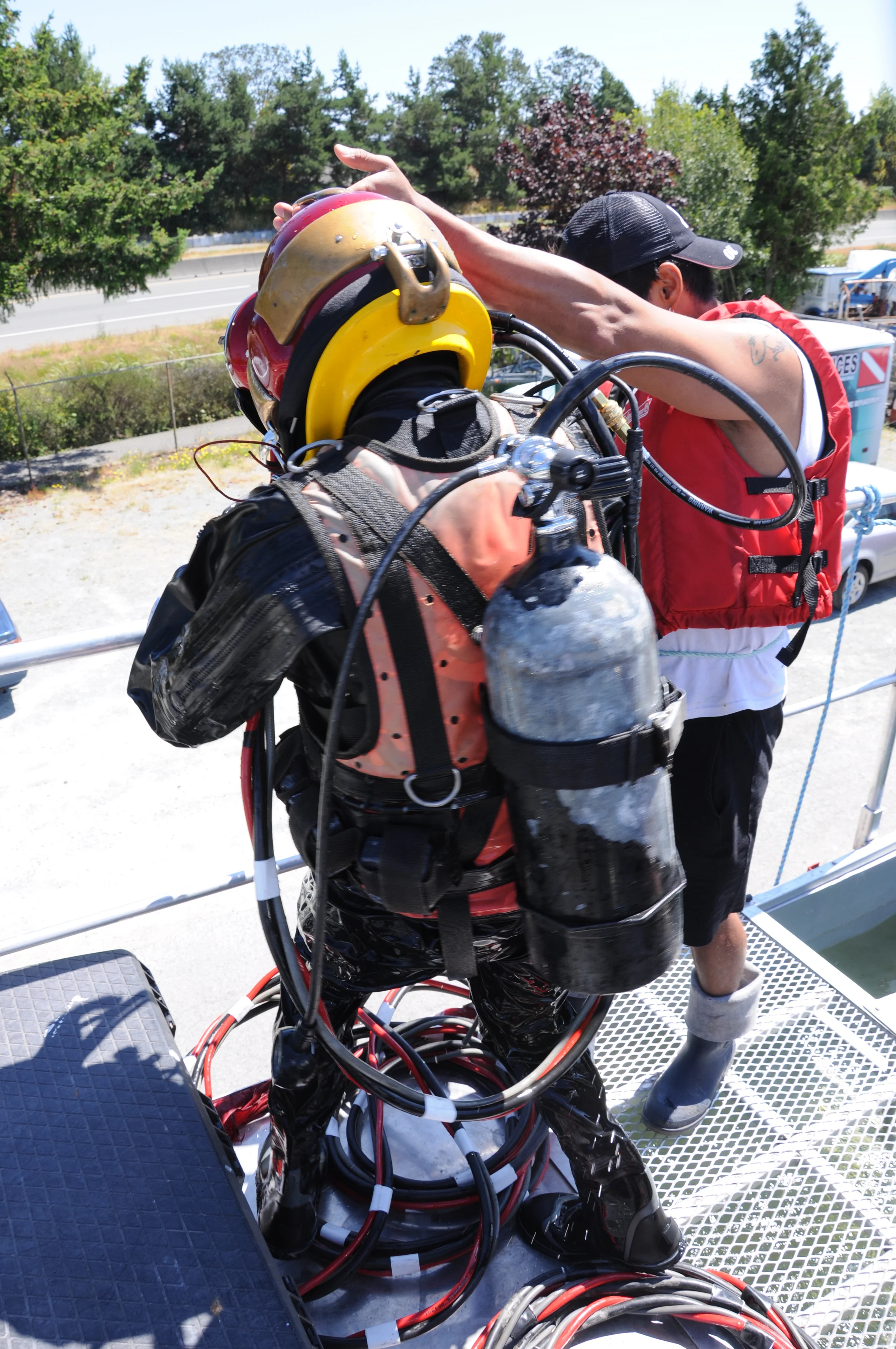 Surface Supply Course 007.JPG