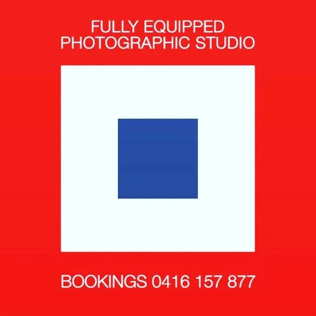 Fully equipped photographic studio close to the city - book now on 0416 157 877 or laurent@studiobastille.net