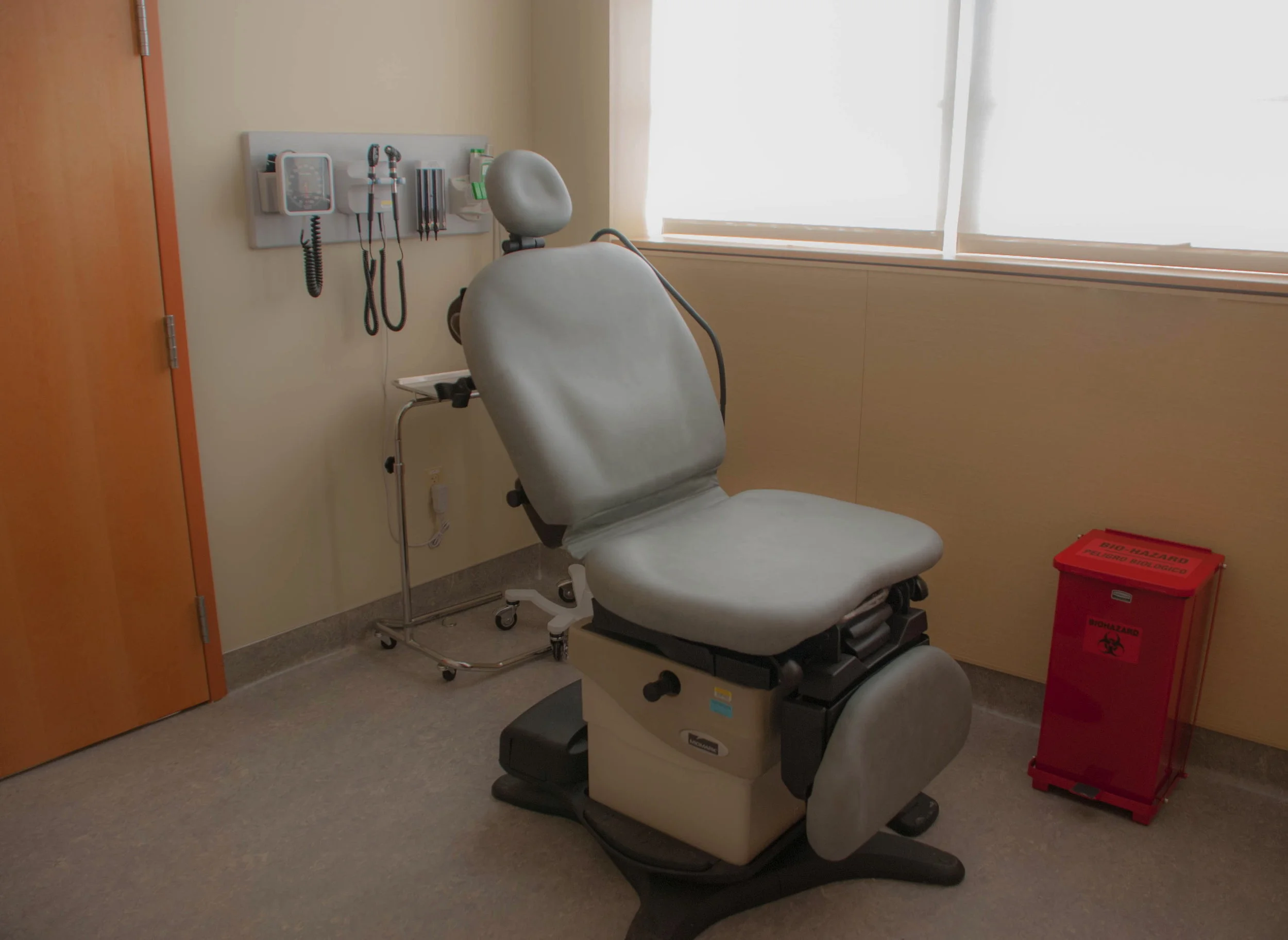 Multi-use exam room