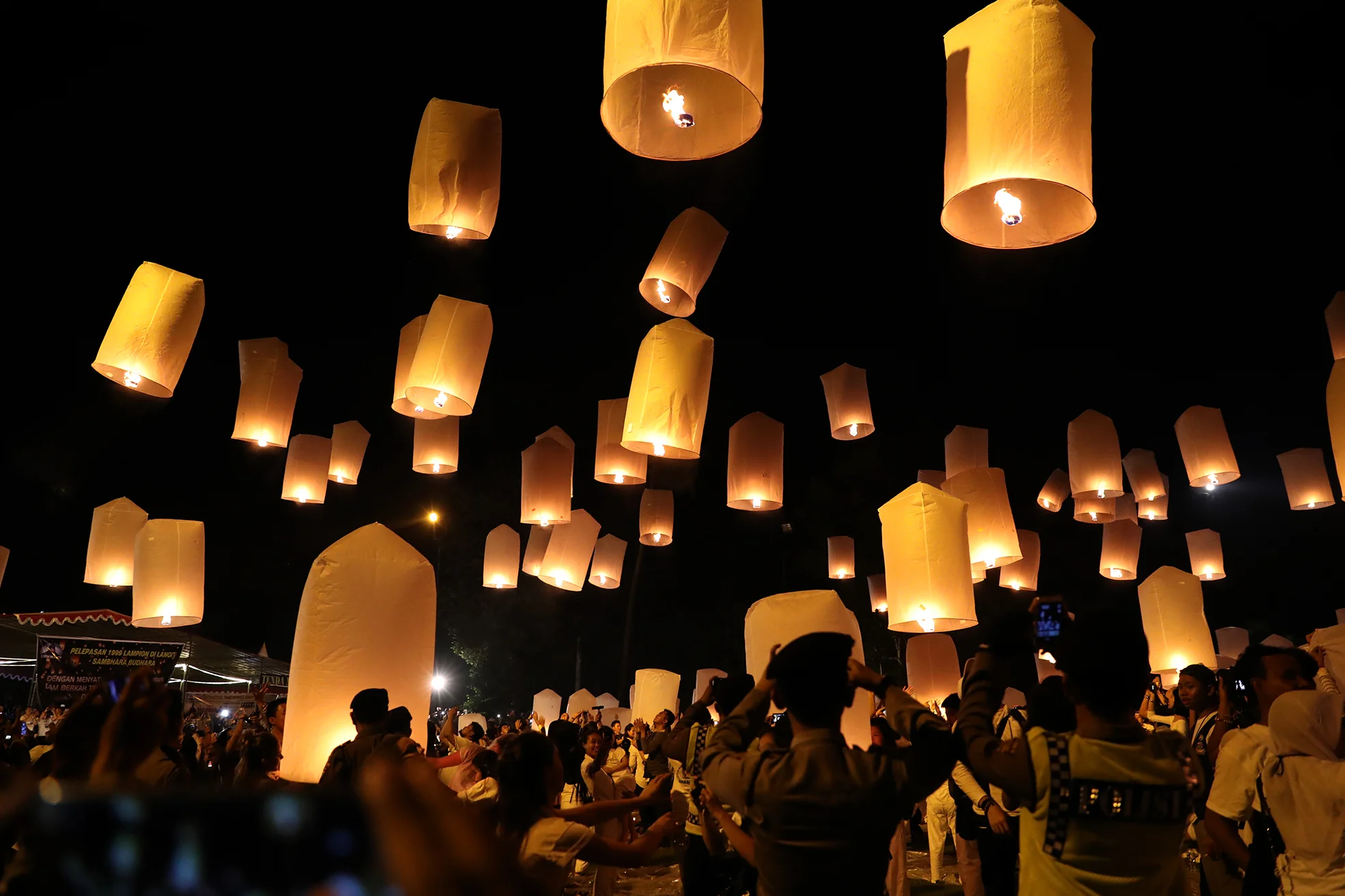 THAILAND: YEE PENG FESTIVAL