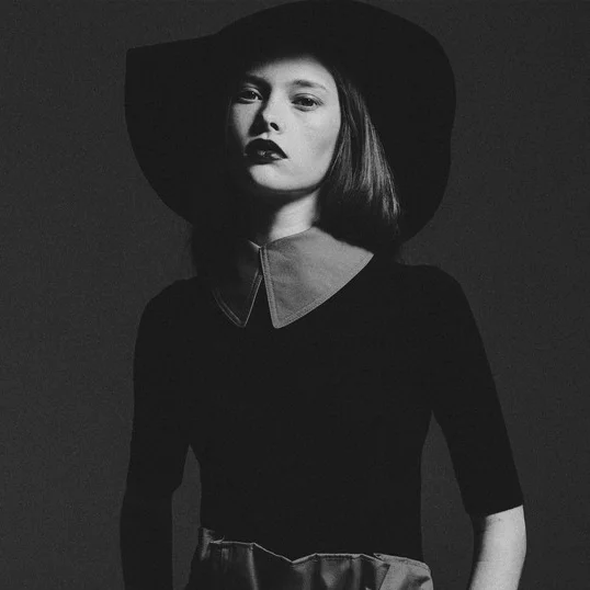 TAYLOR15.jpg
