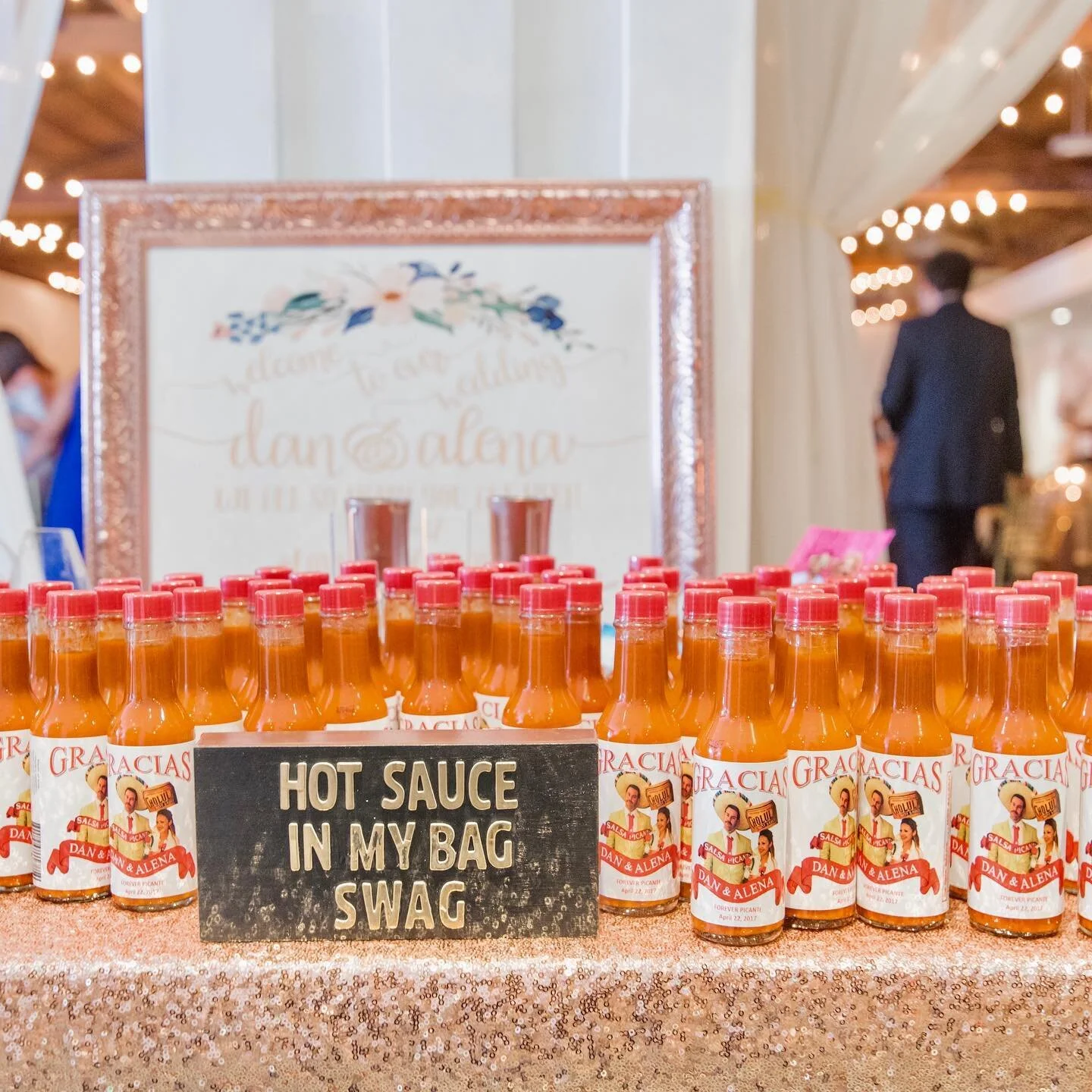 Have an unforgettable reception at The Catalina Room! Please call or email to make an appointment.