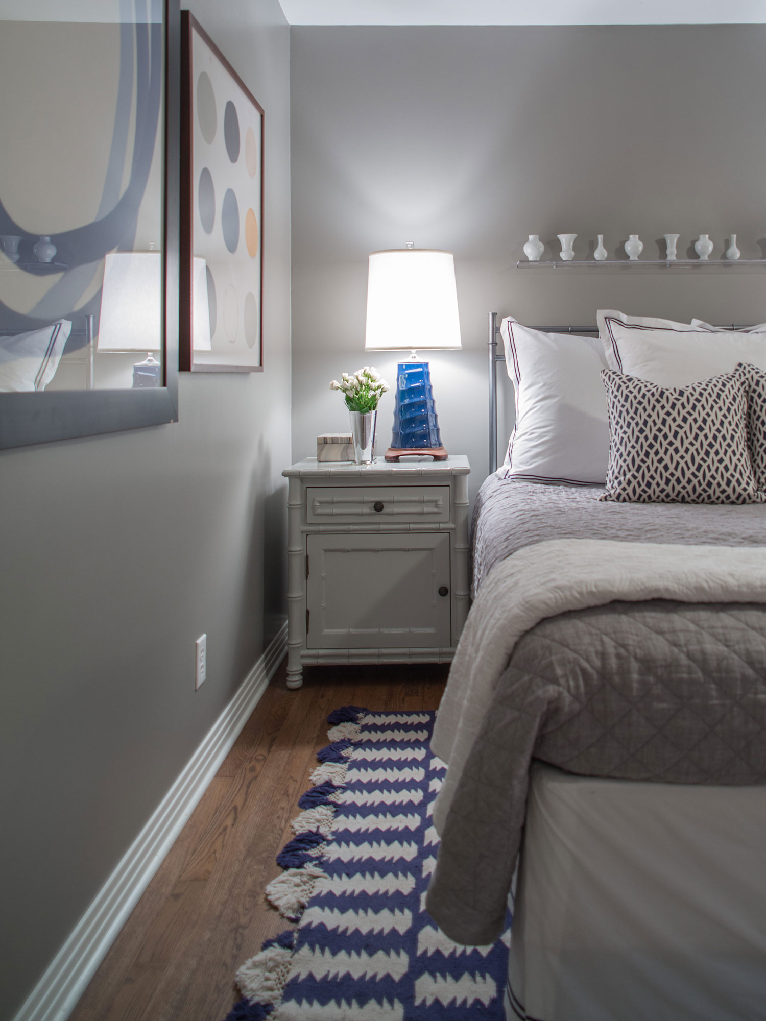 VernacularDesign_-2612_MidCenturyRanch_Transitional_Vertical_7.jpg