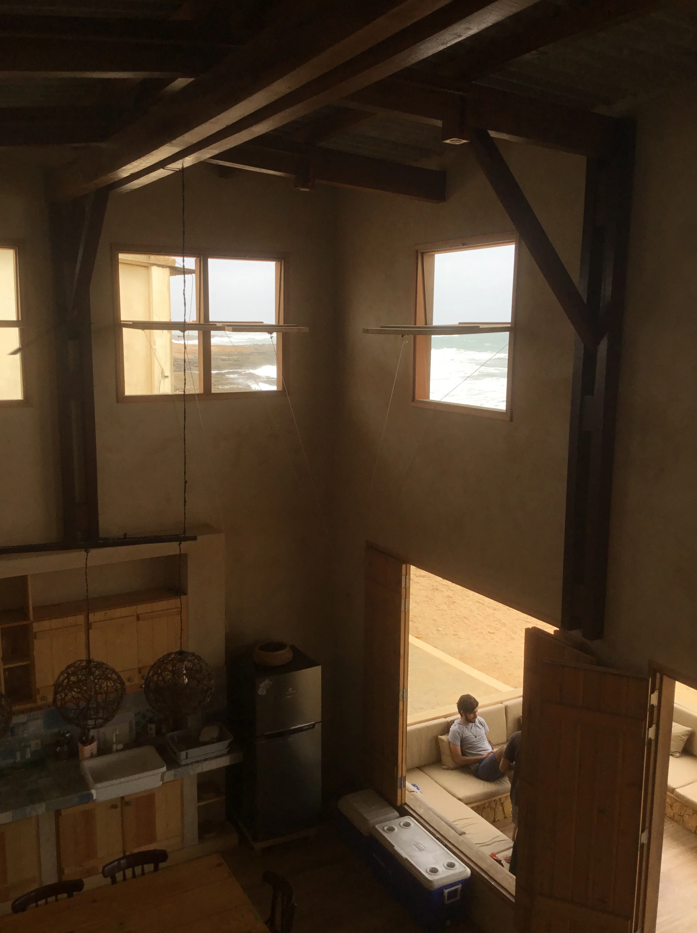 Interior.jpg