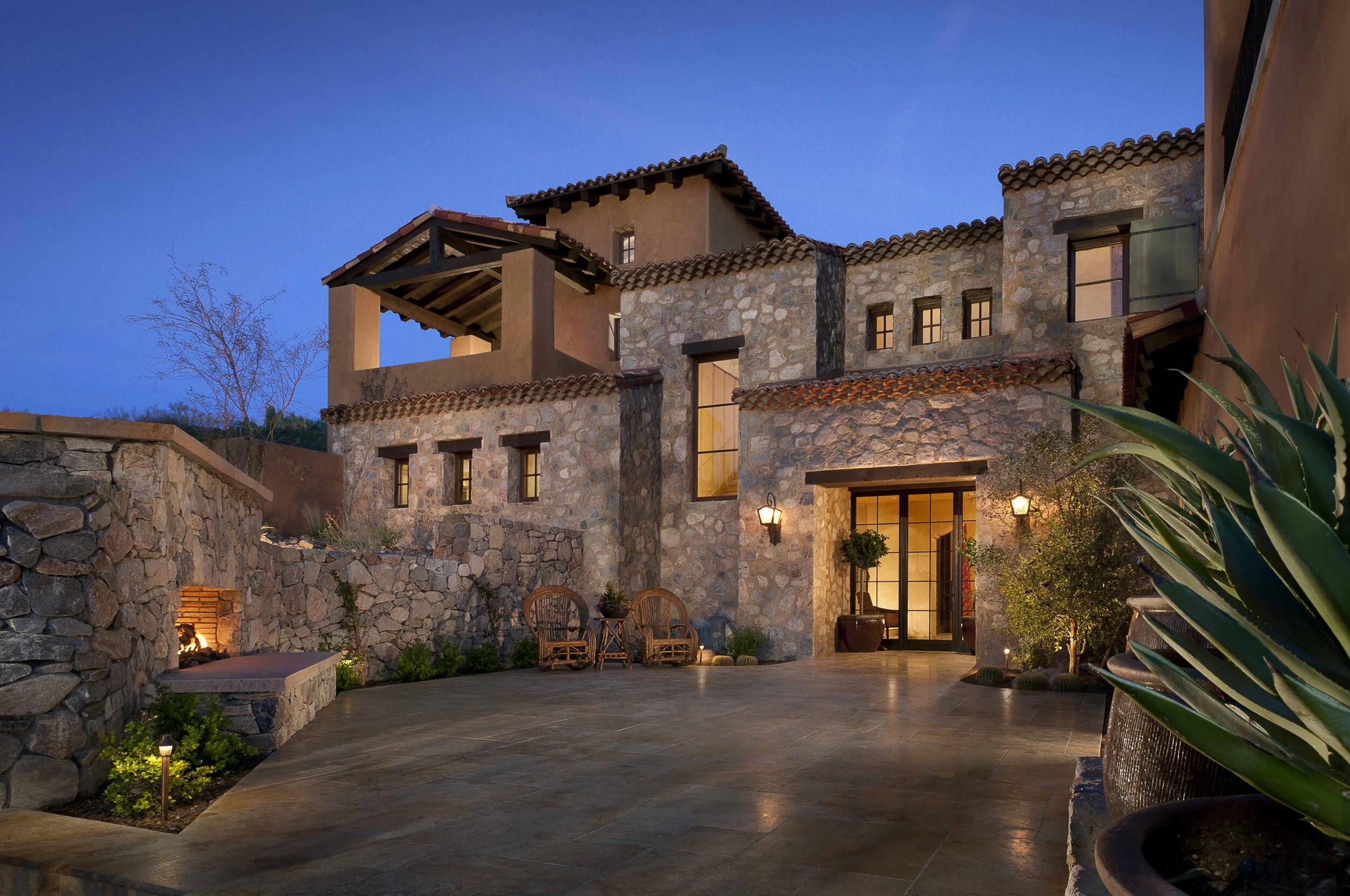 11-014-01 Front Ext.jpg