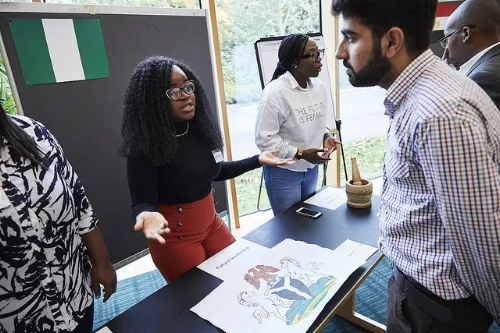 Day 2: Explaining leadership skills through Nigerian artifacts