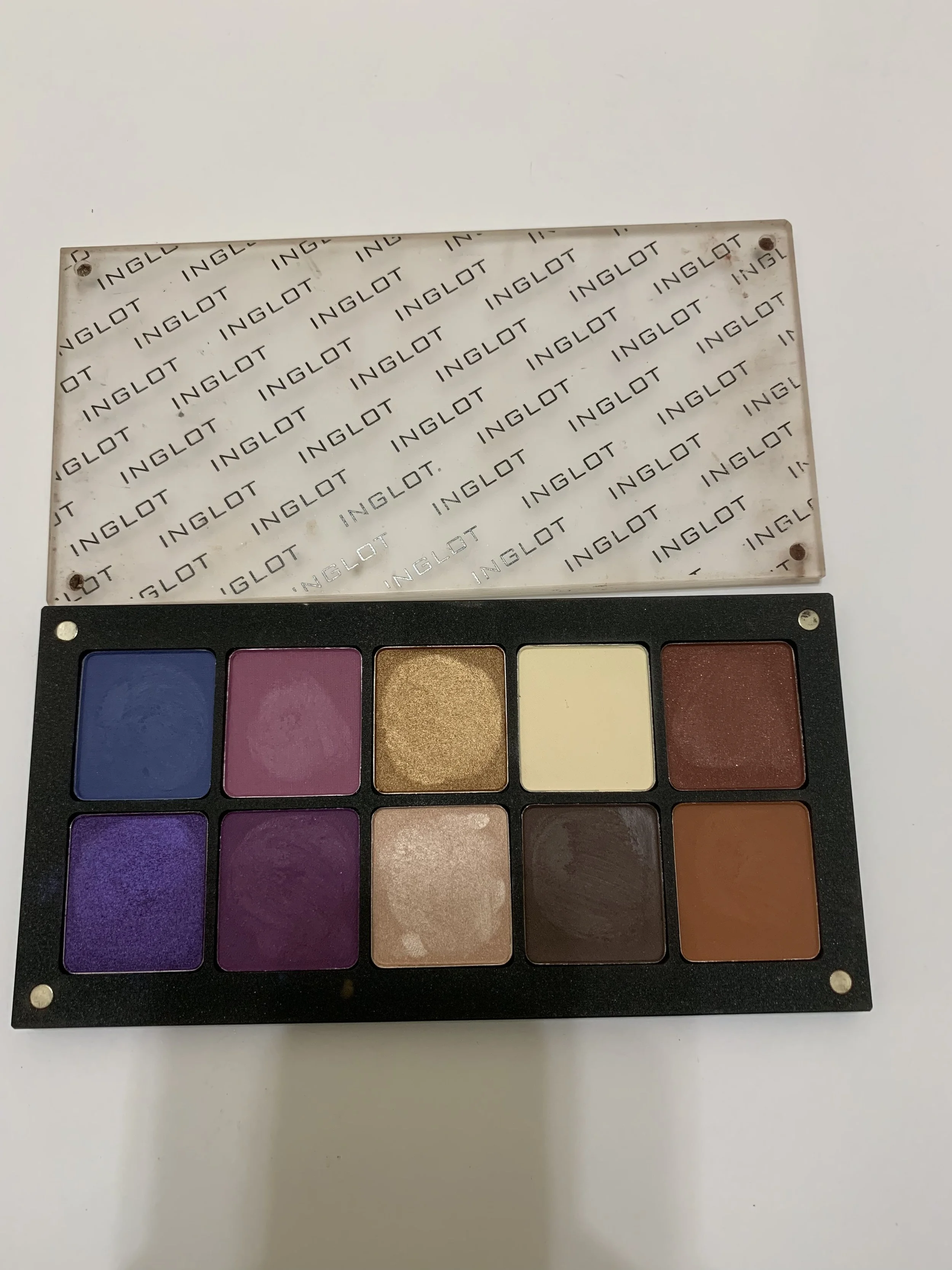 Inglot Shadow Palette-gently used-$20
