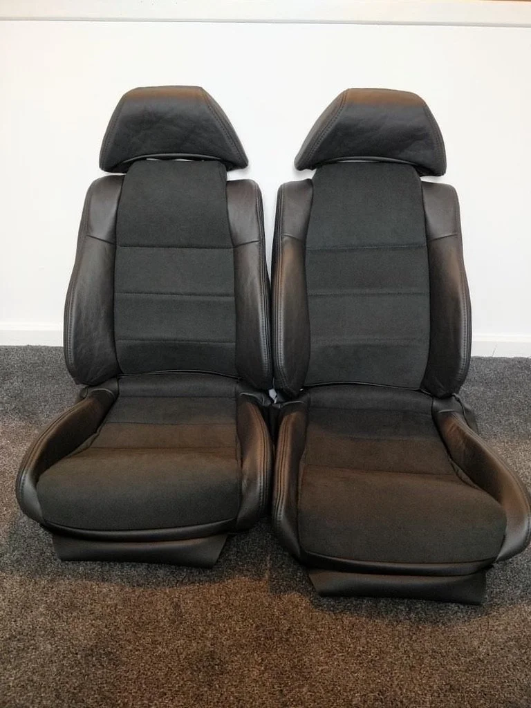  The seats were reupholstered in  genuine leather and Alcantara  by an MR2 specialist in the UK. The steering setup combines  Works Bell, MOMO and GReddy components , including a quick-release and locking system. 