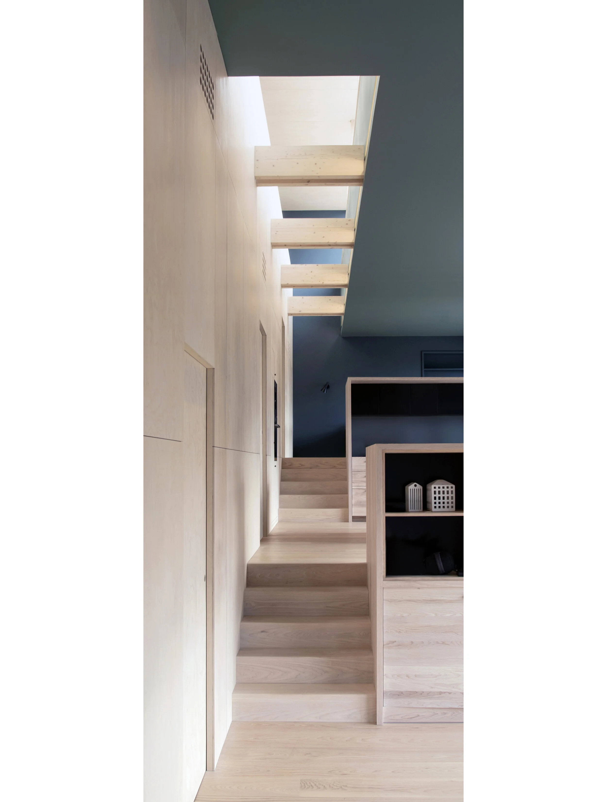 Resell+Nicca - Villa Void 8