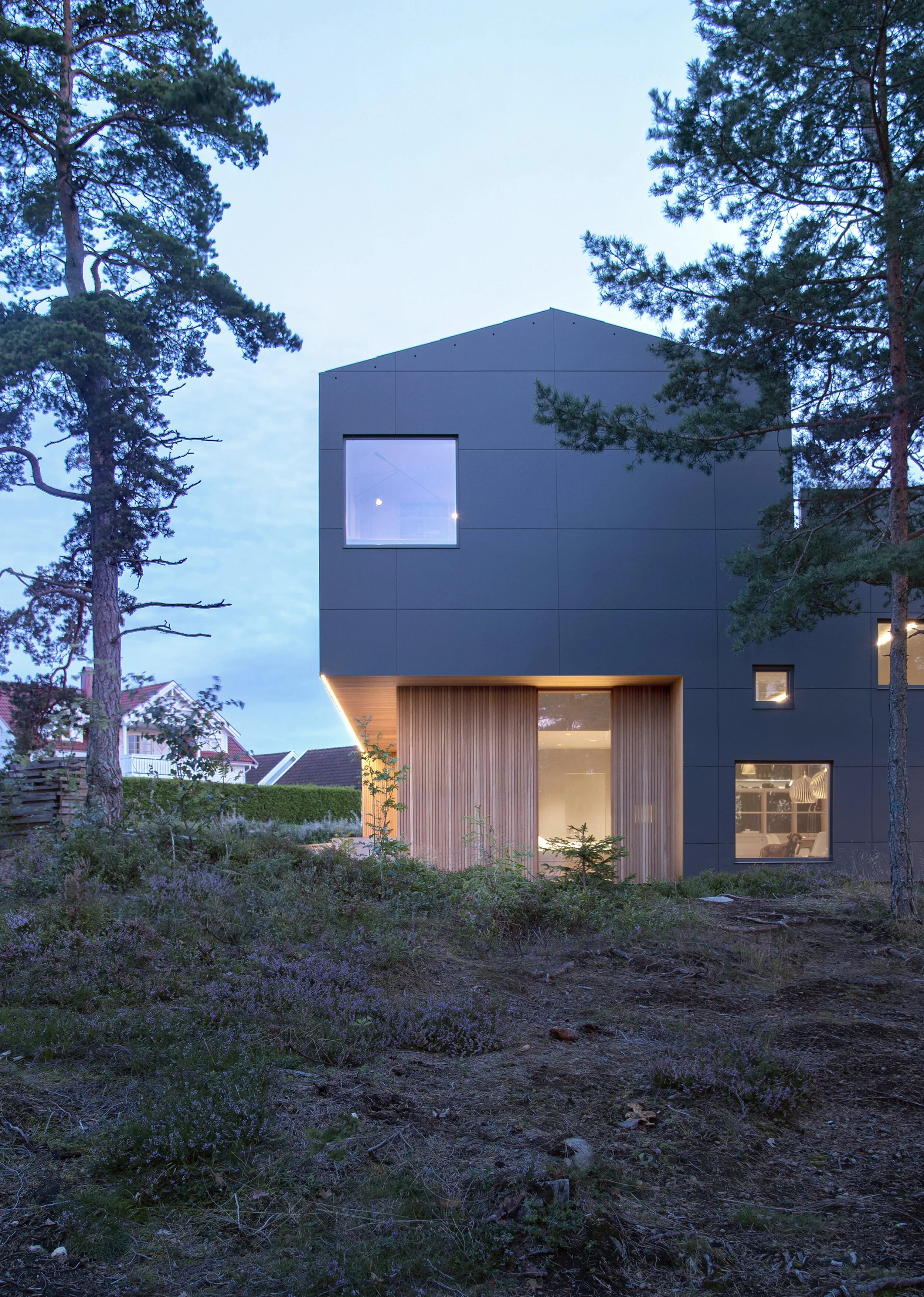 Resell+Nicca - Villa Void 2