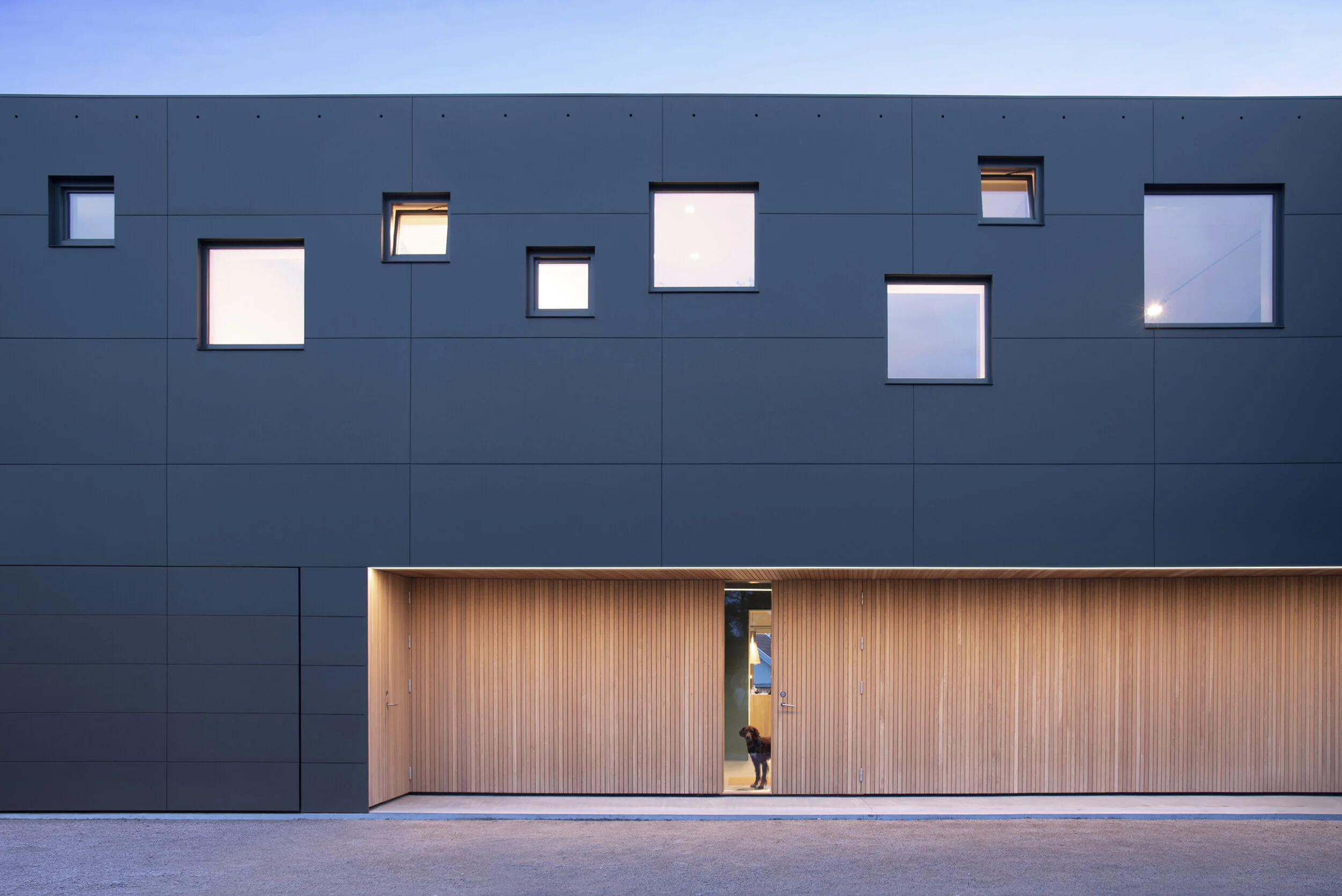 Resell+Nicca - Villa Void 4