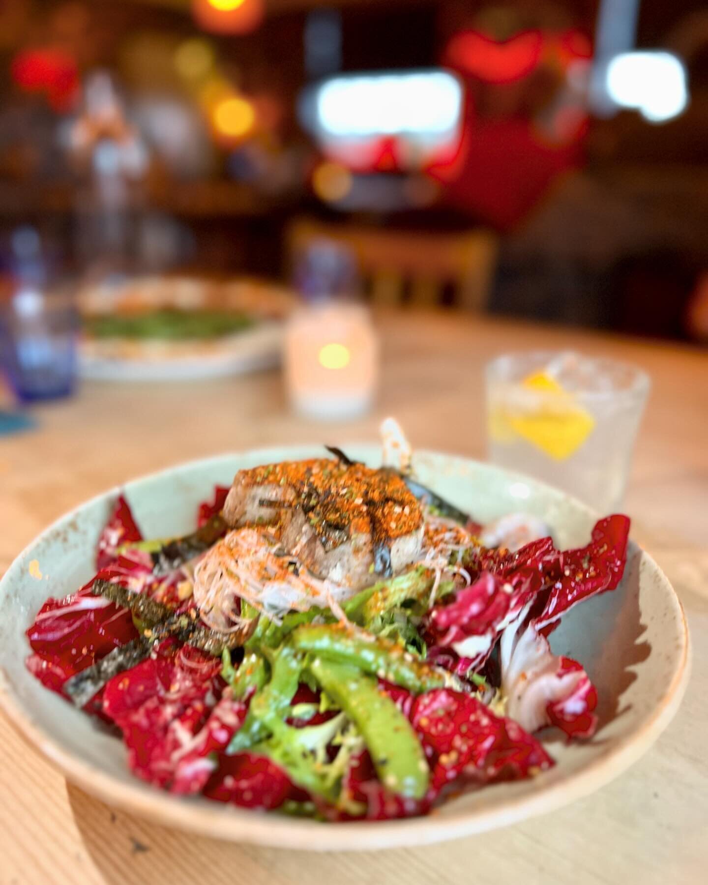 🌼 Hello to April - bringing in delicious new salads &amp; our ever so popular monthly pizza &amp; cocktail specials!🌿NEW Herby crispy halloumi salad with grilled asparagus, roasted red peppers, capers, toasted pumpkin seeds,rocket &amp; salsa verde