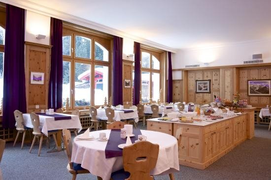 Hotel Morteratsch 3.jpg