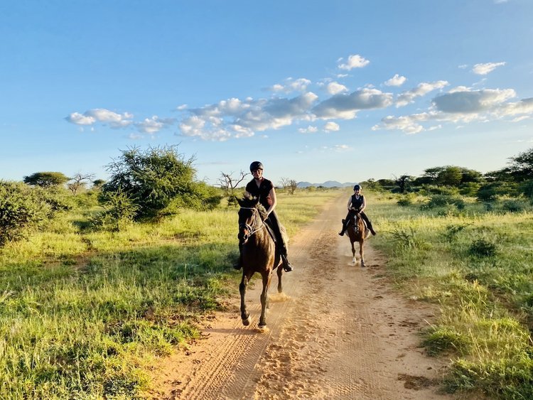 Reiten & Yoga Namibia 9.jpeg