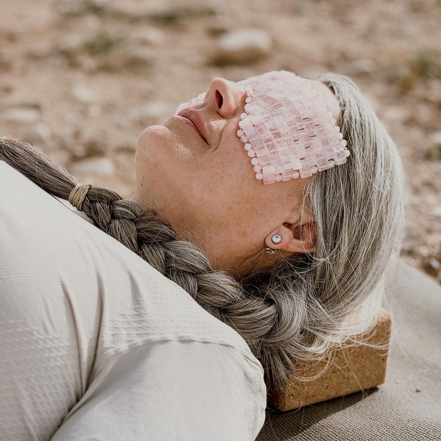 Die Tage sind so gef&uuml;llt mit sch&ouml;nen Erlebnissen: Yoga mit Edelsteinmaske am Atlantik, schnell wie der Wind Galoppieren am Strand, Sunset drink auf einer der h&ouml;chsten Dachterrasse von Essaouira und eine ausgiebige Dusche im wundersch&o