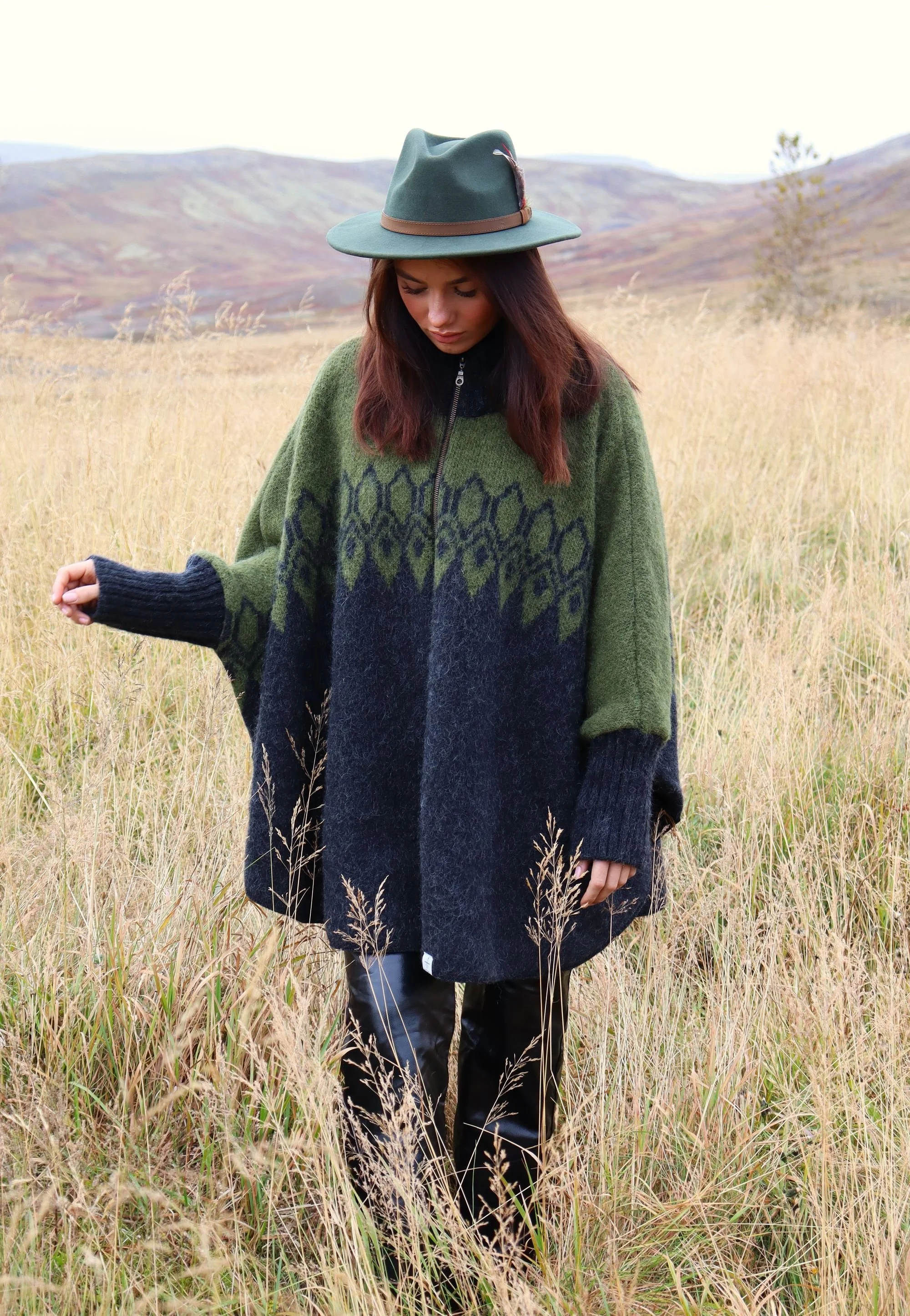 poncho-green-2_small.jpg