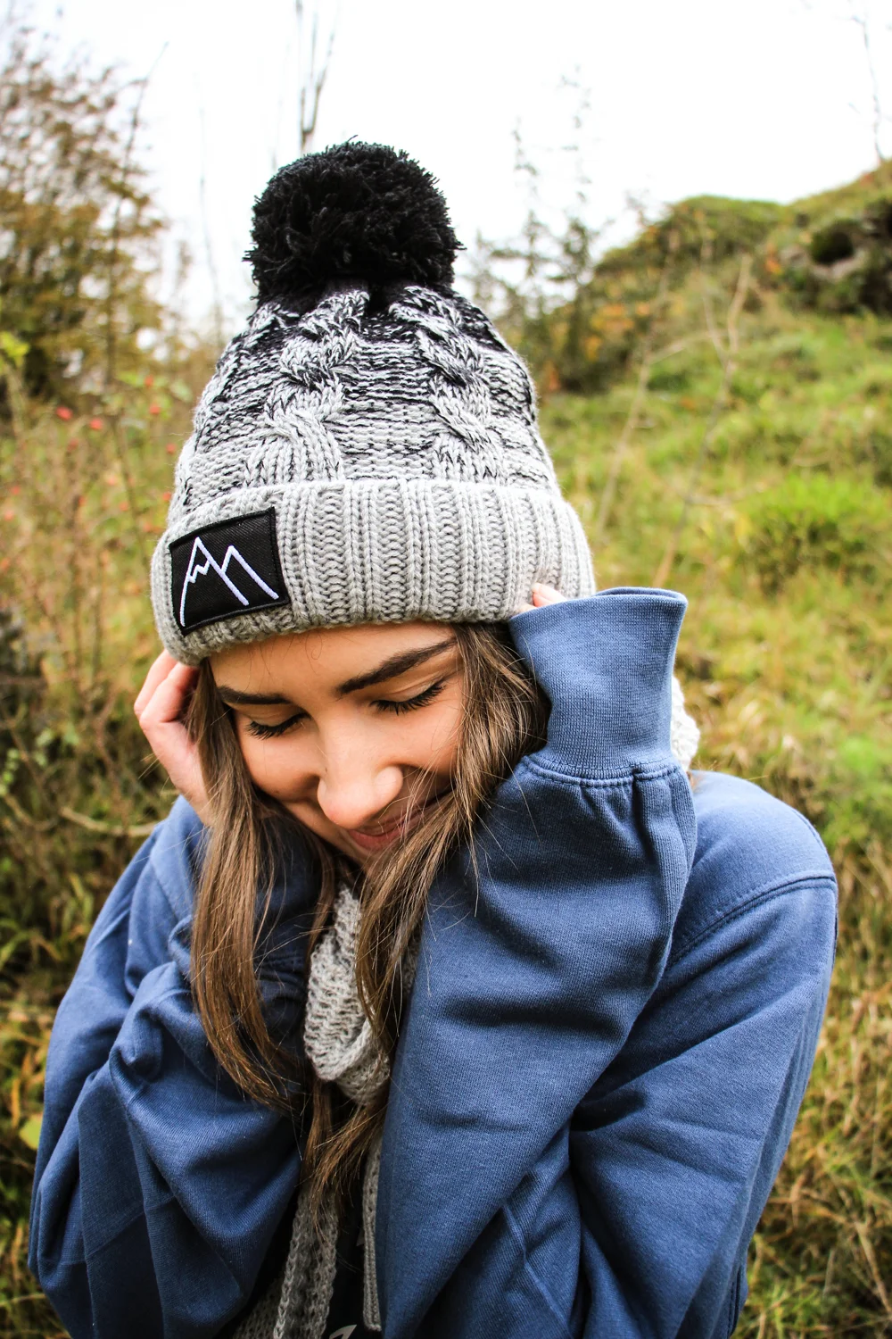 AA Snug Beanie - Black/Grey 