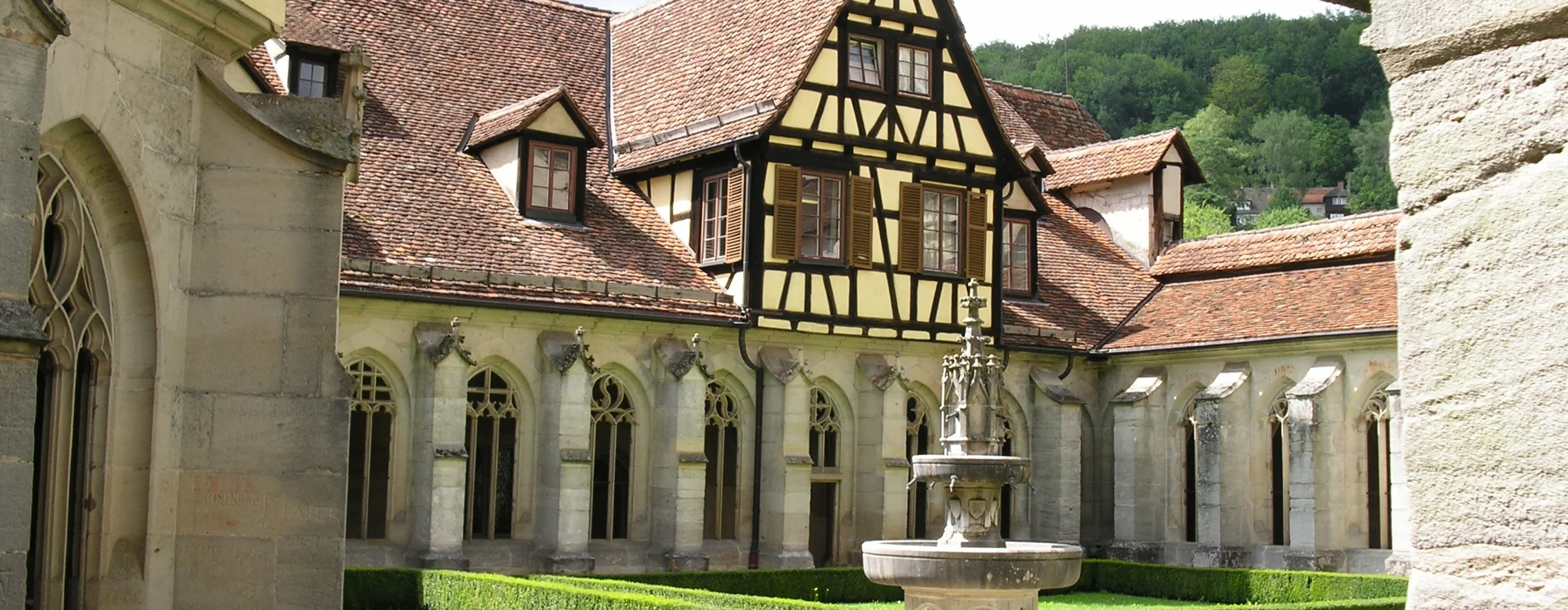 Bebenhausen_rajska_zahrada.jpg