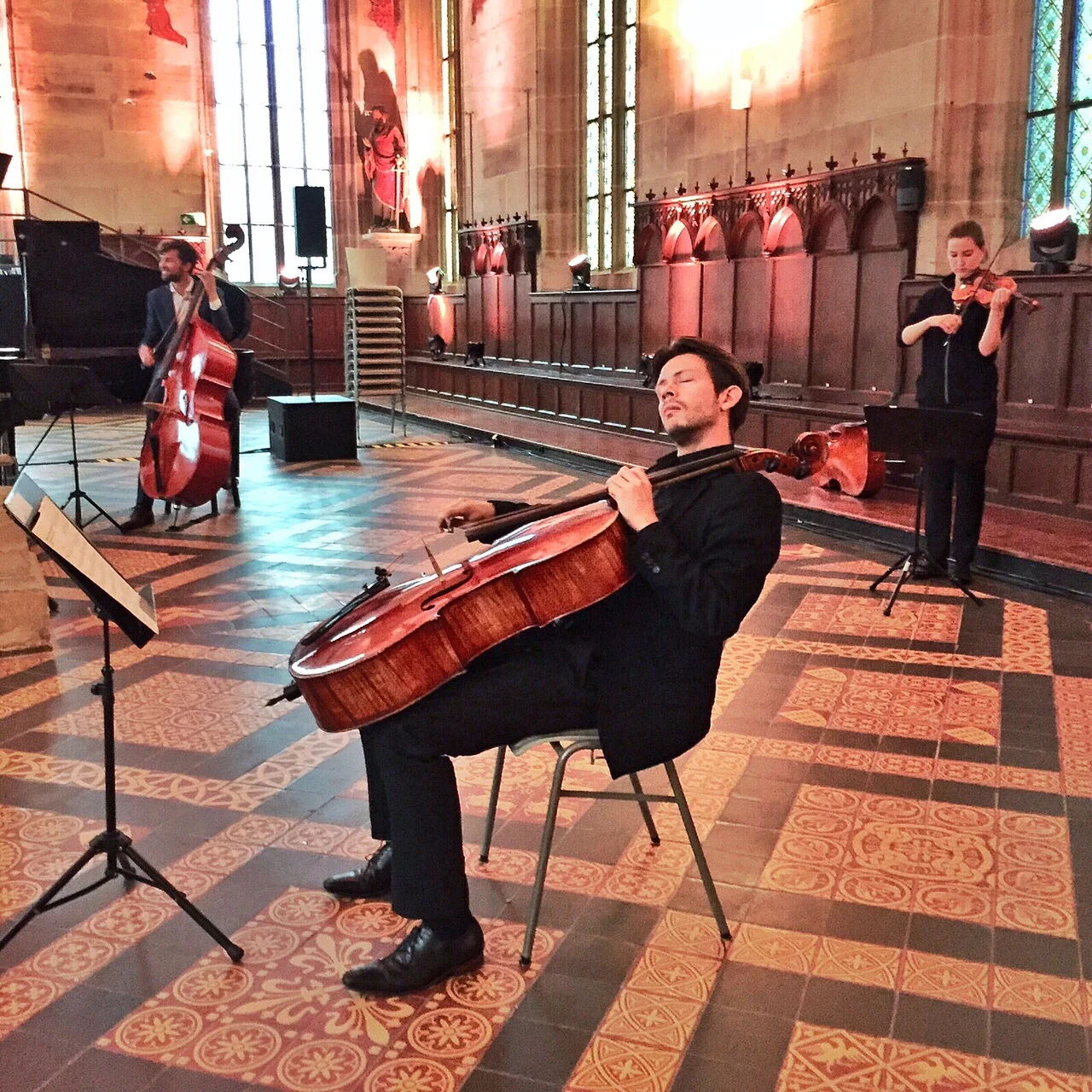 Warming up for Pärt.
