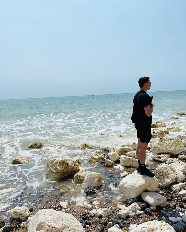 First day back on set and it felt amazing 🖤 so I wore all black to celebrate 🖤