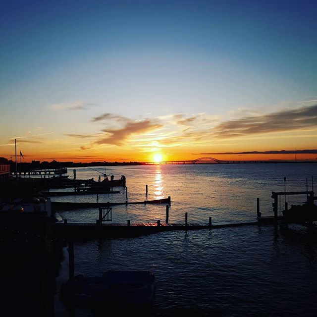 &quot;The only Zen you find on the tops of mountains is the Zen you bring up there.&quot; #robertmpirsig .
.
#goodmorning #beautifulday #hellooctober #paddlemonster #standuppaddling #longisland #fireislandinlet #oakbeachlife #carpediem #supluvli #eat