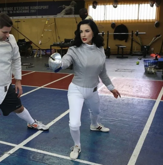 ~Dita Von Teese taking fencing lessons with Olympic silver medalist Tim Morehouse~