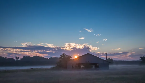 oklahoma+barn+and+fog.jpg