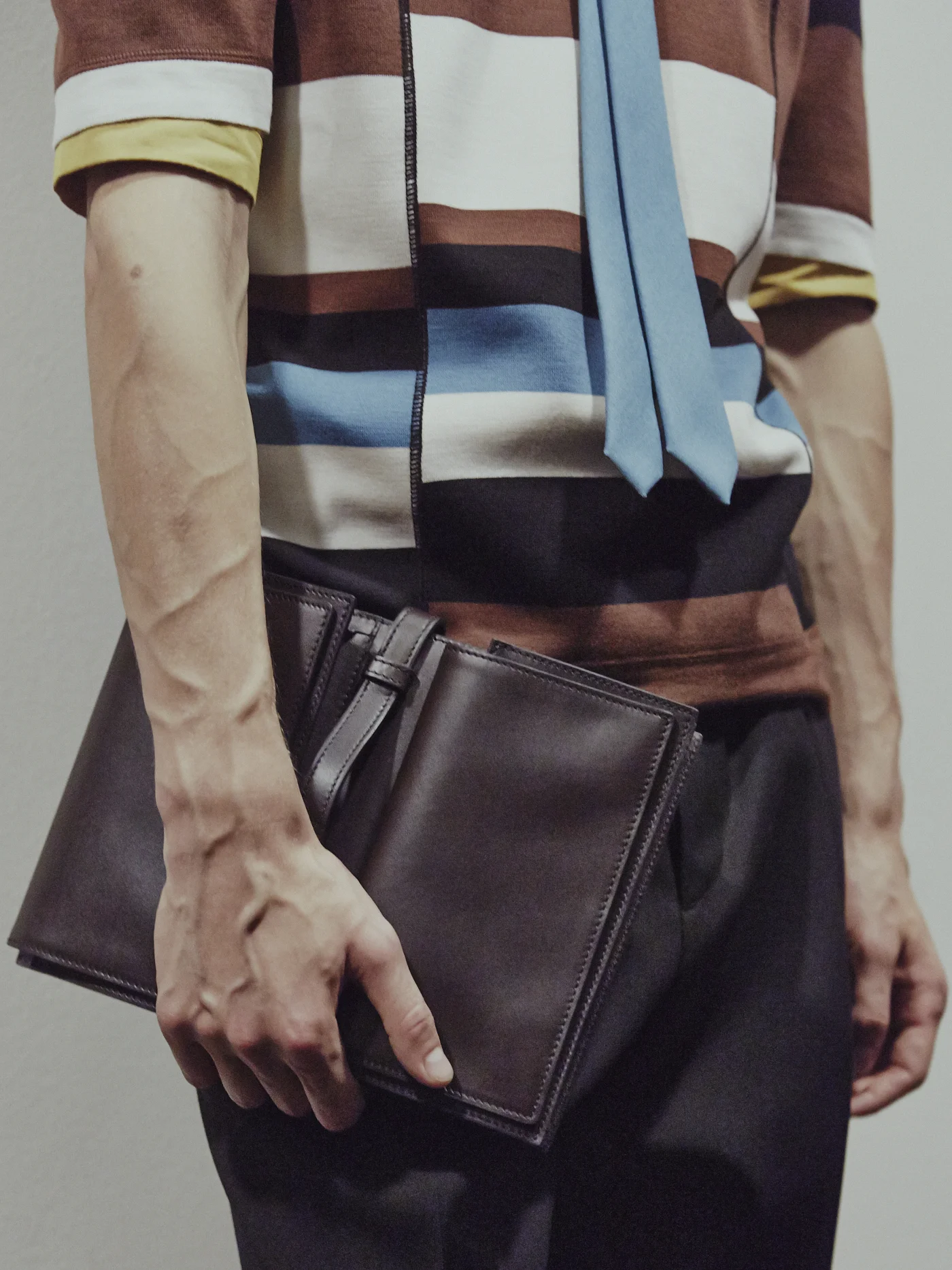 FERRAGAMO_3180.jpg