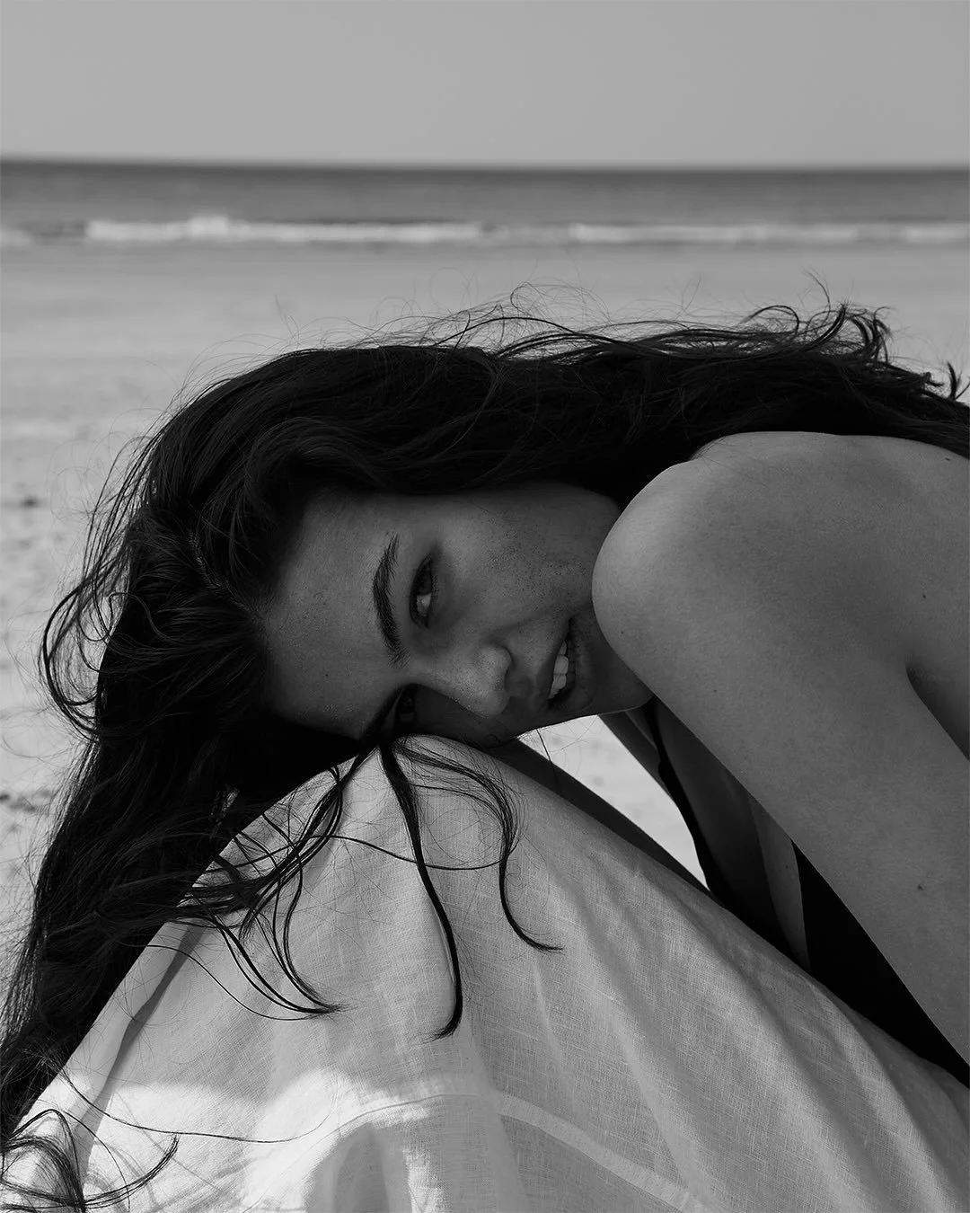 Emily ❤️
@eemilygreaves 
@nemesismodels 
@aimee.lakinn 

#beauty #beach #model #styling #hair #fashionphotography #modelling #pose #blackandwhite #beachphotography #modelagency #portfolio #modelshoot #bikini #swimwear #modelagency #fashionstyle #styl