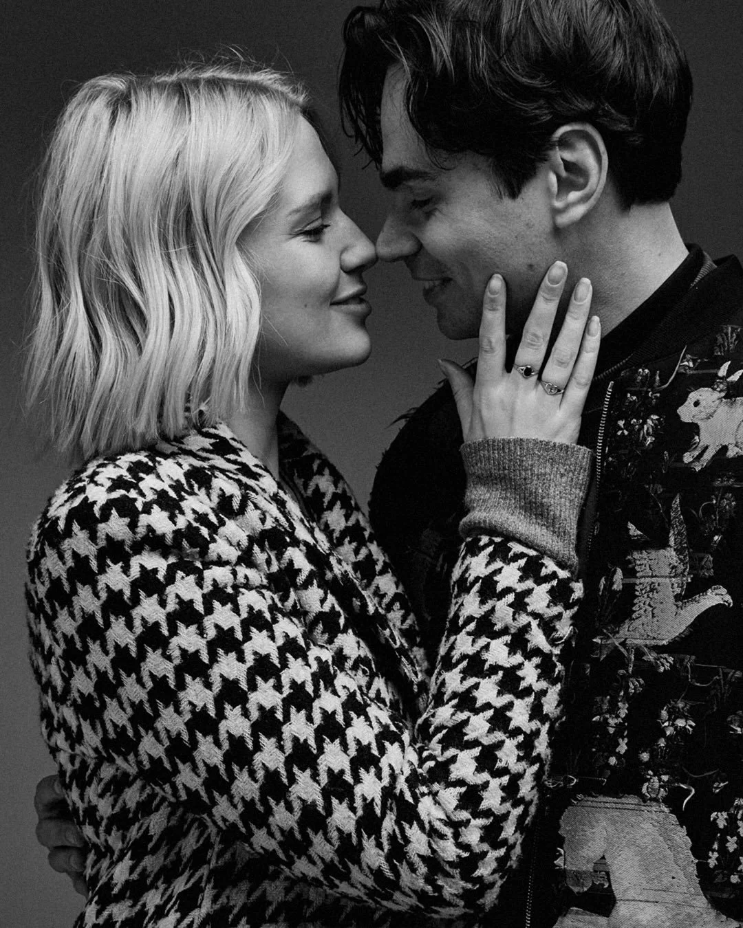 Kara &amp; Tom ❤️
@karamilner 
@tomyork_official 

#studio #couple #studiophotography #portrait #blackandwhite #coupleportraits #style #model #actor #portraitphotography #love #ring #styling #studioportrait #manchesterphotographer #manchester #people