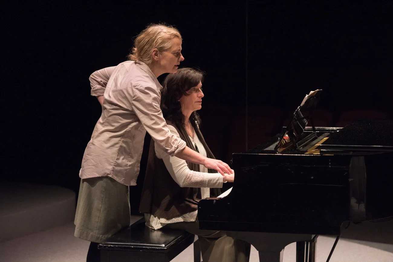 Piano_Teacher_dress_0158.jpg