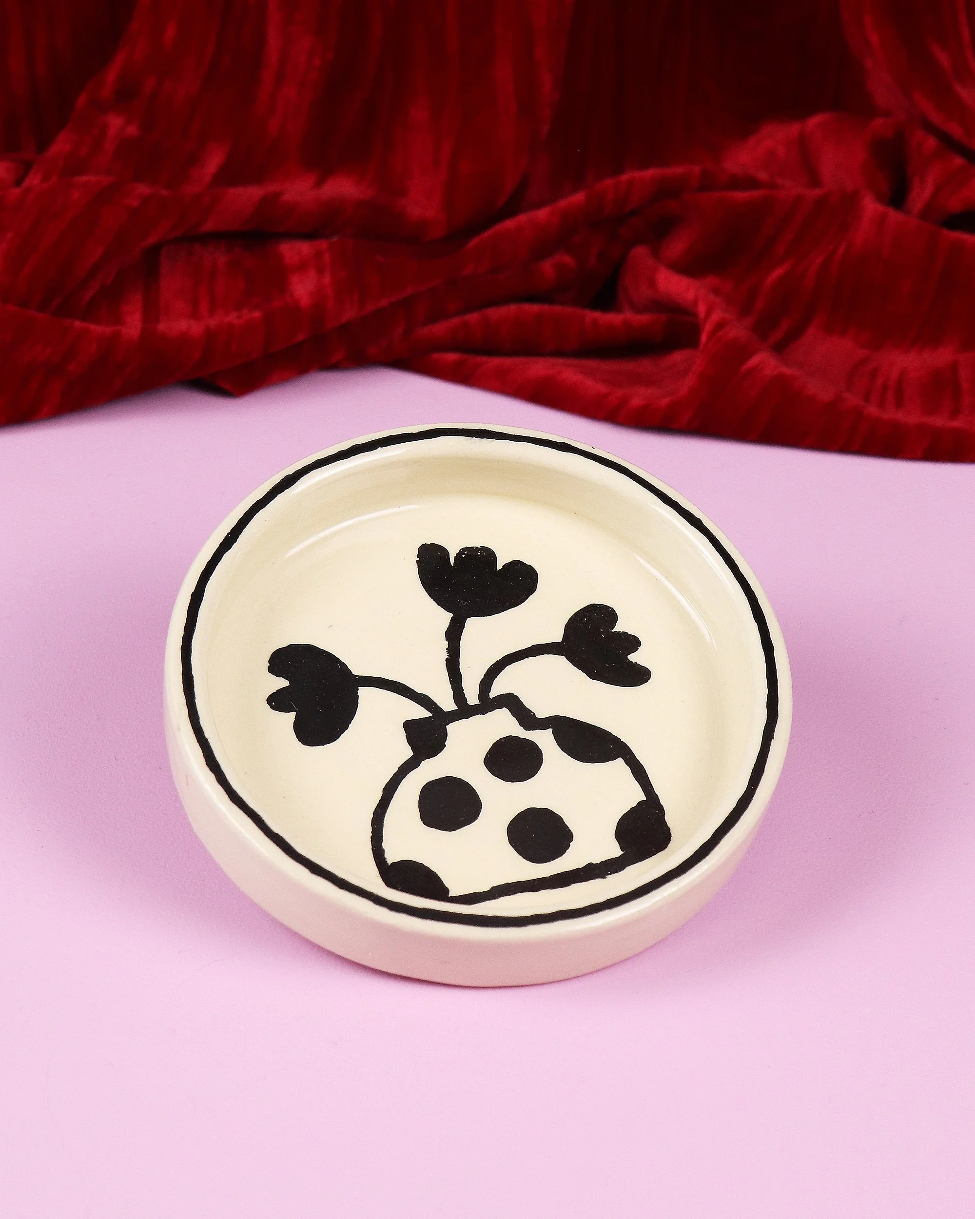 polka dot plate-2.jpg