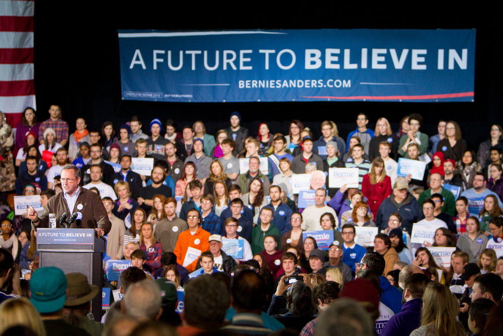  On Sunday, January 24th 2016, Bernie Sanders addressed an energetic cowd of over 2,000 faculty, staff, students and Decorah community members in the Luther College main gym. That rally was part of his last big push to get his message out before the 