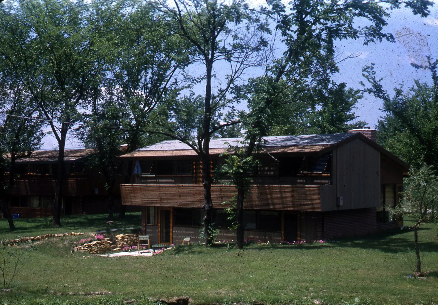 215140_036.jpg