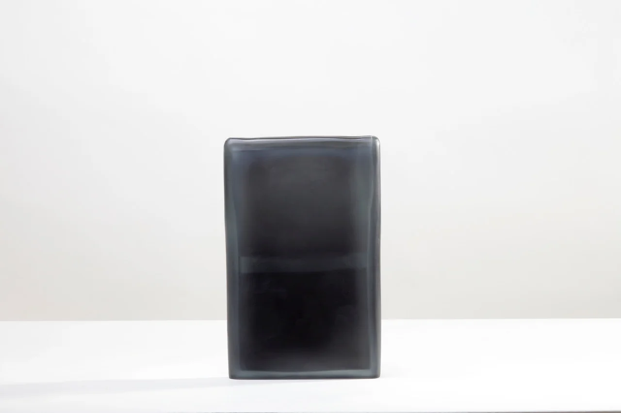 Laura de Santillana Quartet 4 , 2018 hand blown compressed shaped glass 13 1/8 x 8 1/4 x 1 3/4 inches (33.5 x 21 x 4.5 cm)